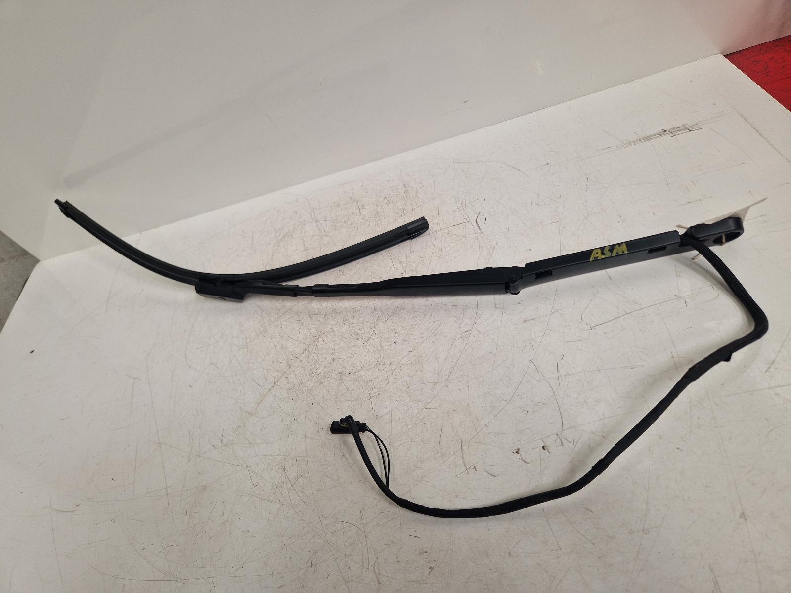 View Auto part Wiper Arm Land Rover Range Rover Sport 2024