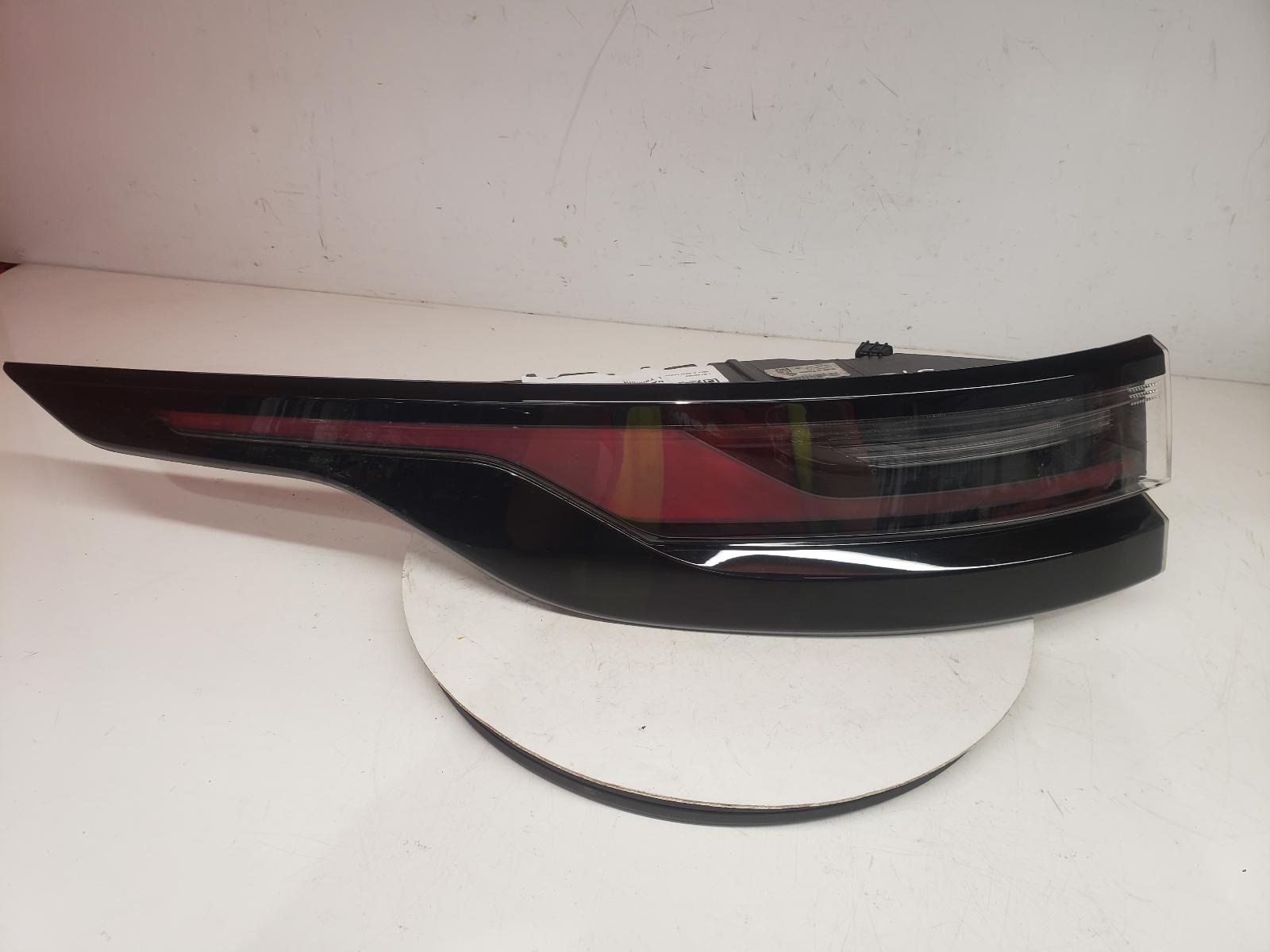 View Auto part L Taillight Land Rover Range Rover Velar 2023