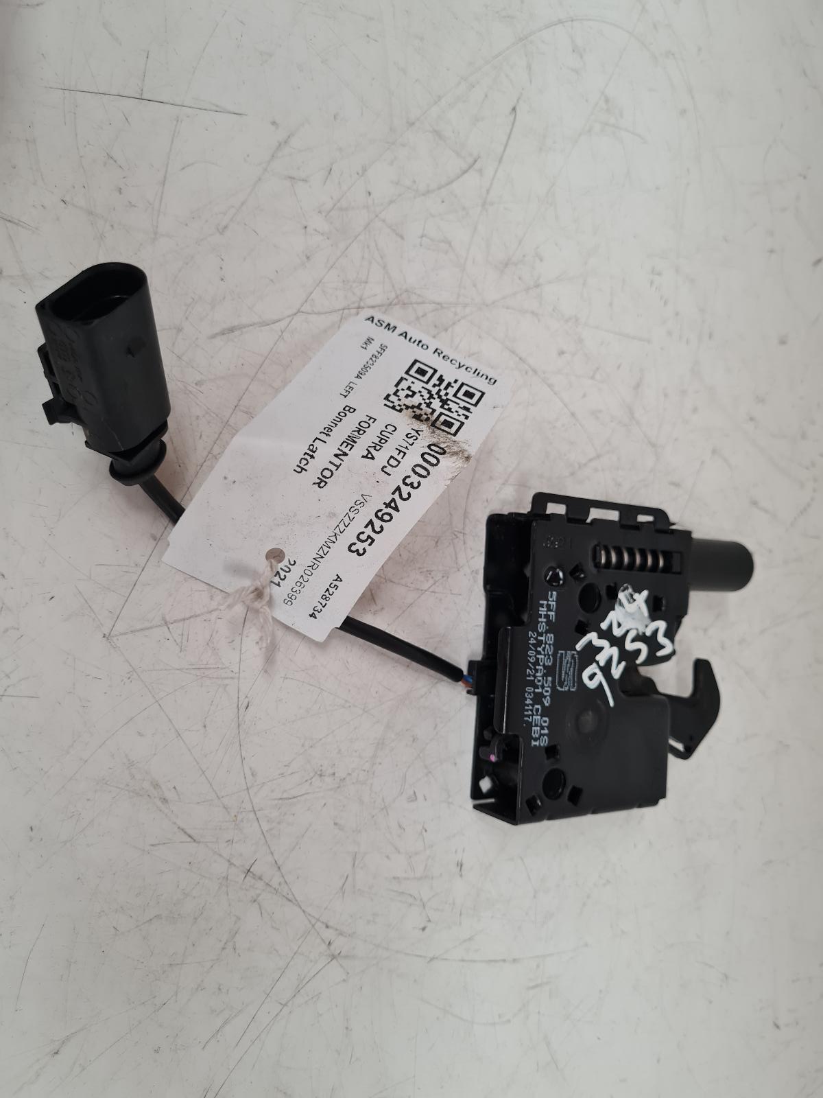 View Auto part Bonnet Latch Cupra Formentor 2021