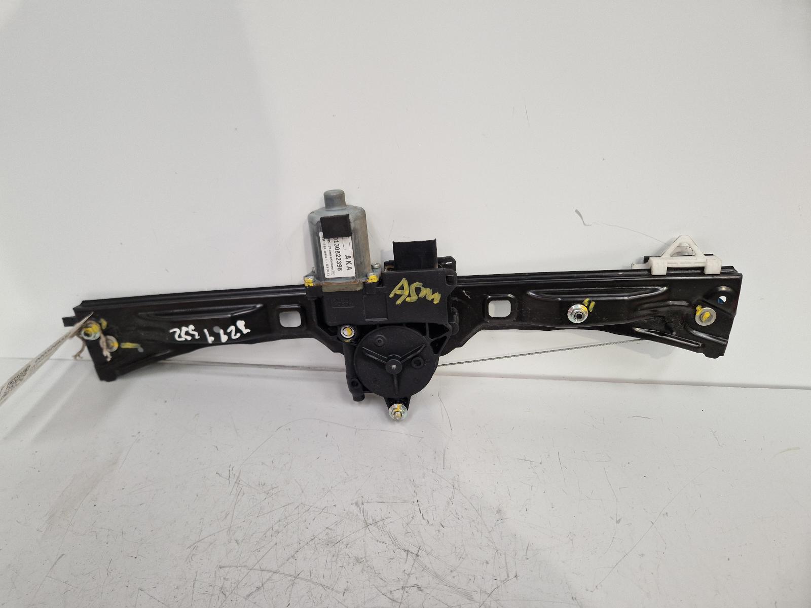 View Auto part LF Window Regulator Fiat Fiorino 2019