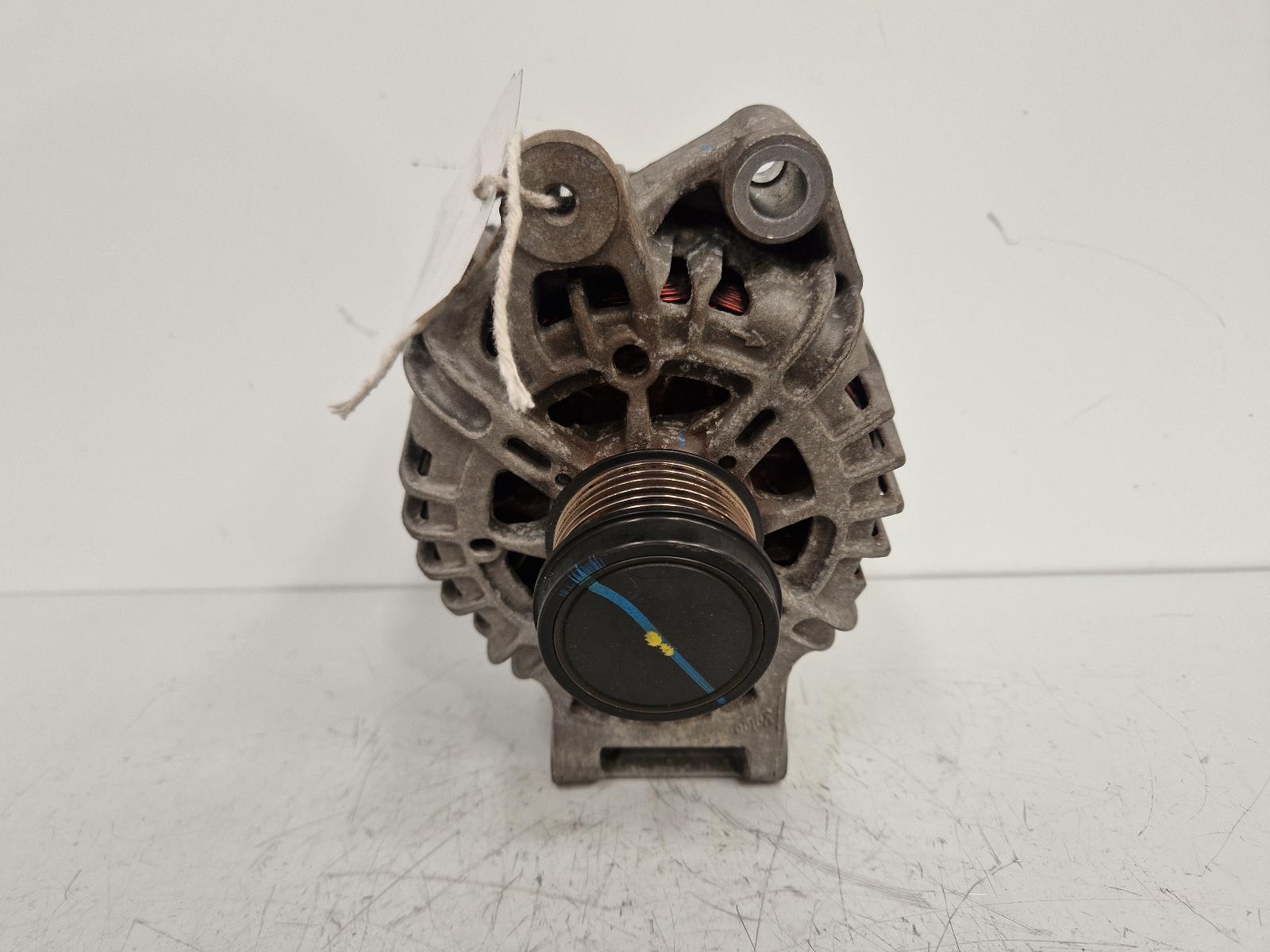 View Auto part Alternator Ford Kuga 2017
