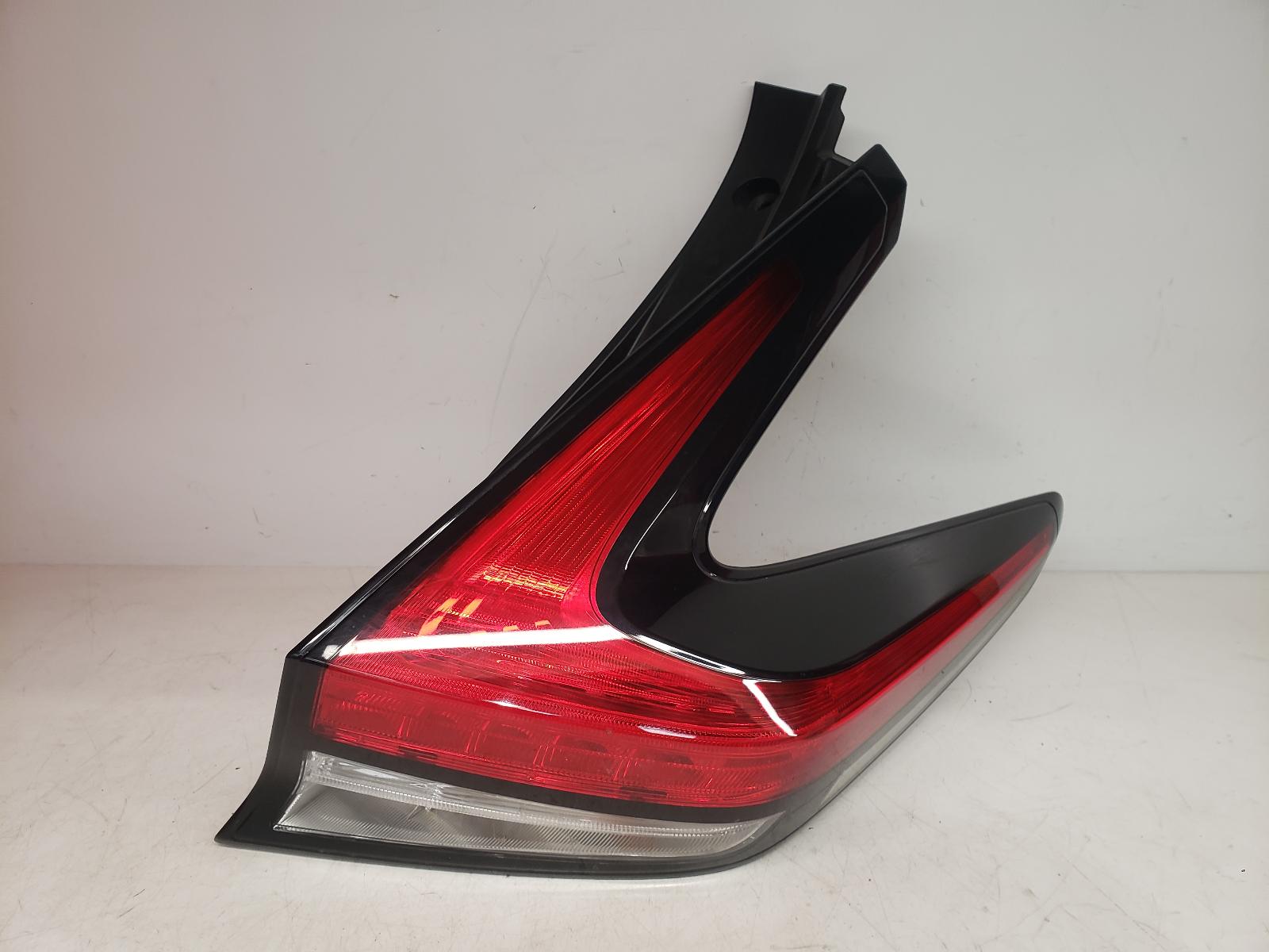 View Auto part R Taillight Nissan Leaf 2024