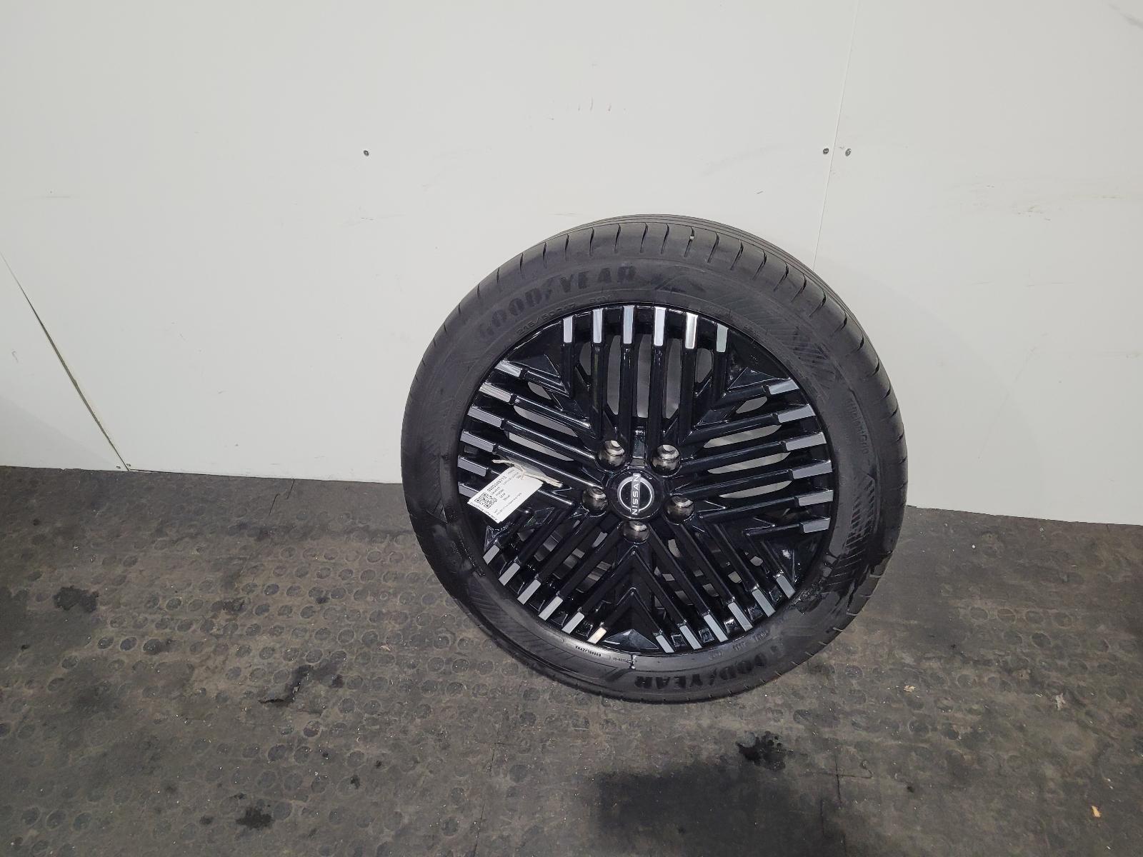 View Auto part Wheel Nissan Leaf 2024