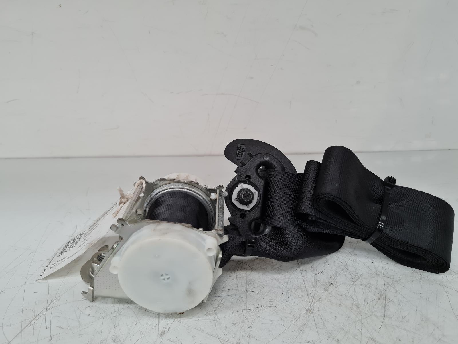 View Auto part Seat Belt Peugeot 308 2020