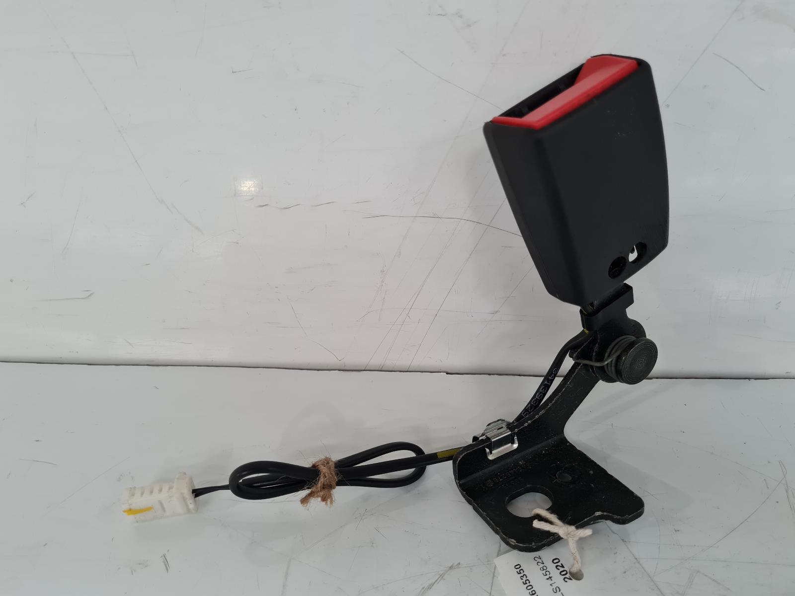 View Auto part Seat Belt Peugeot 308 2020
