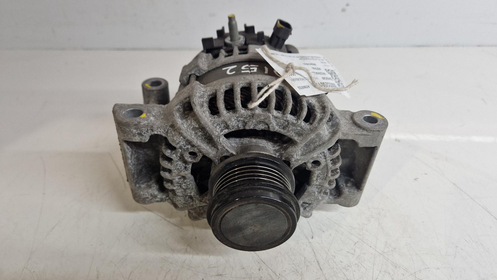 View Auto part Alternator Vauxhall Astra 2019