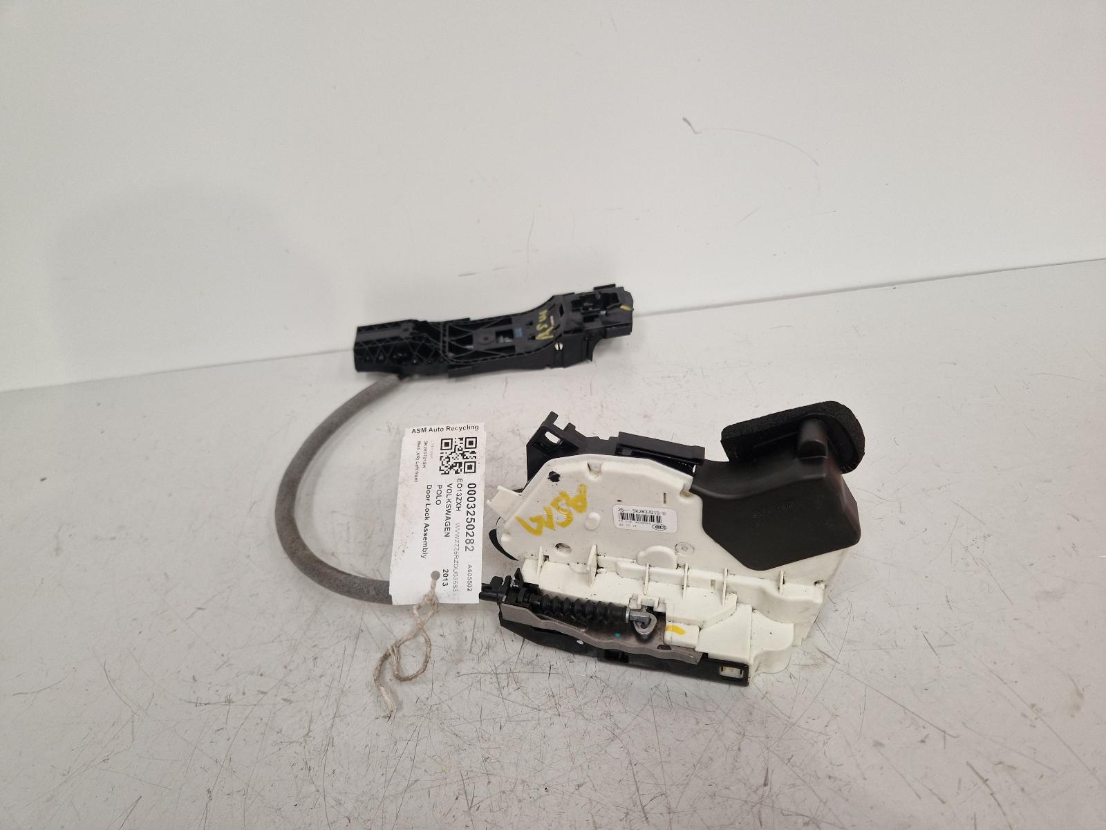 View Auto part Door Lock Assembly Volkswagen Polo 2013