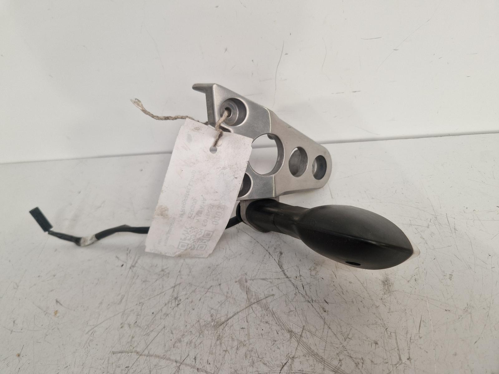 View Auto part R Repeater Lamp Yamaha Xsr900 2016