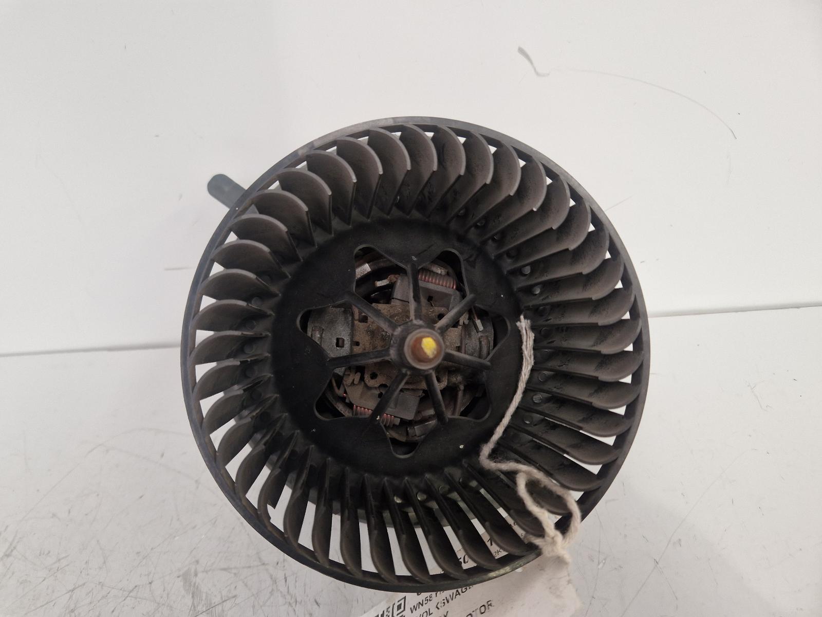 View Auto part Heater Motor/Assembly Volkswagen Caddy 2008