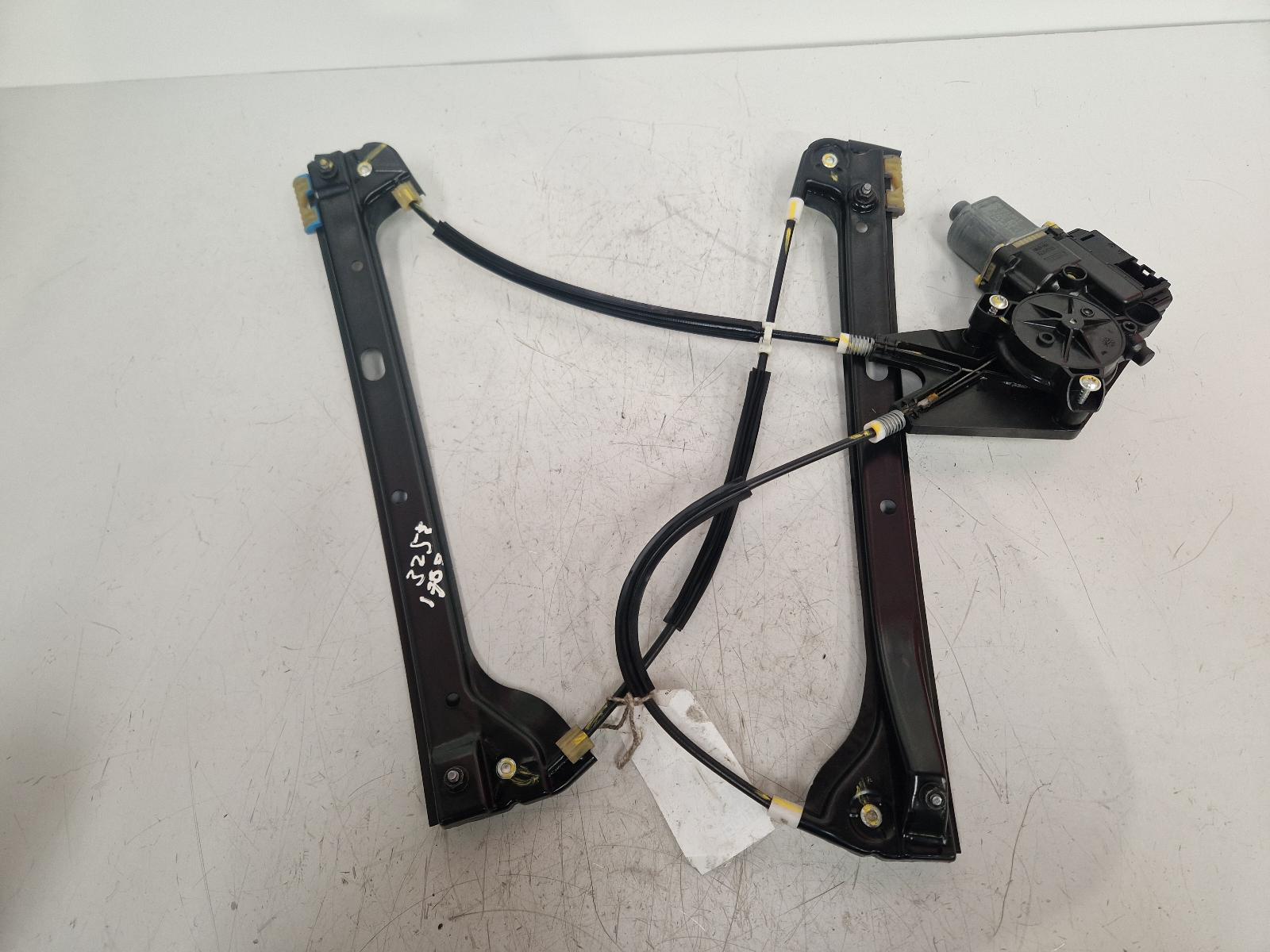 View Auto part LF Window Regulator Volkswagen Polo 2010