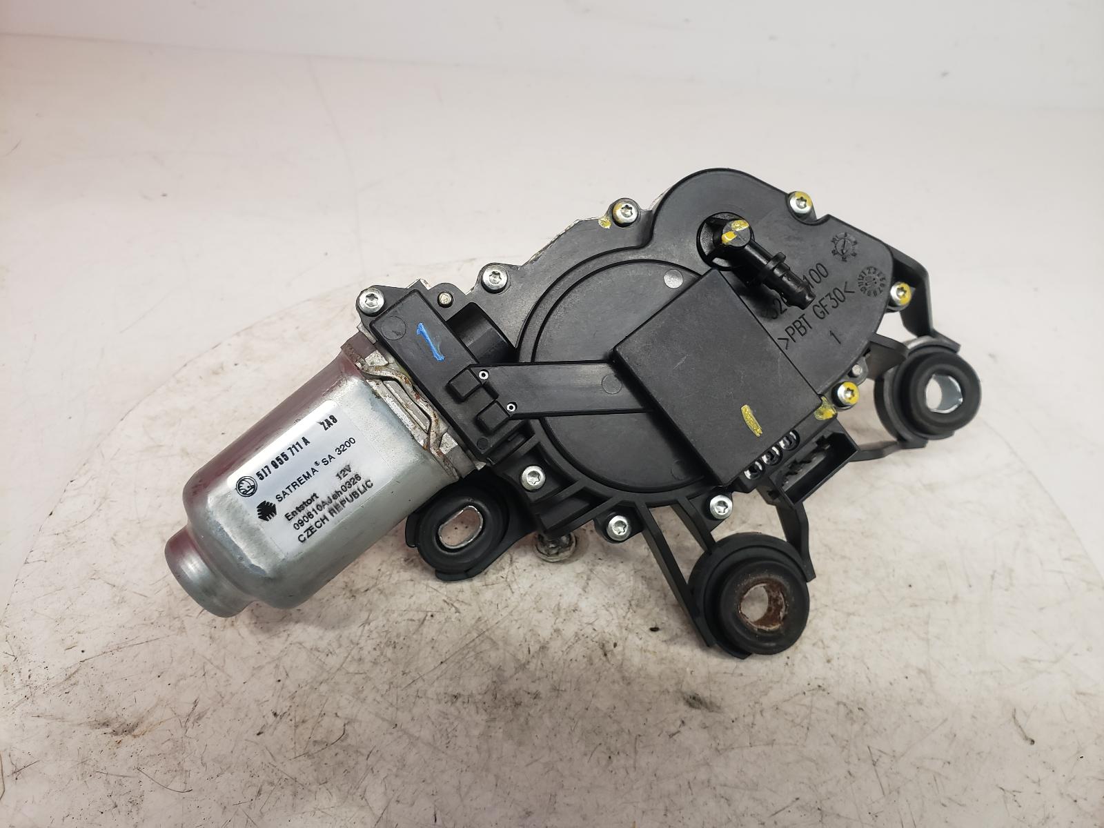 View Auto part Wiper Motor Rear Skoda Fabia 2009