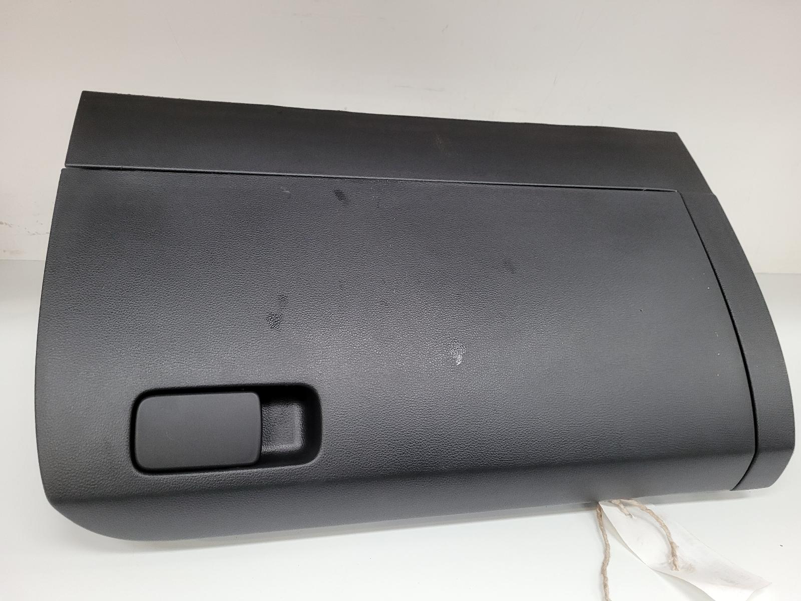 View Auto part Glove Box Volkswagen Polo 2017