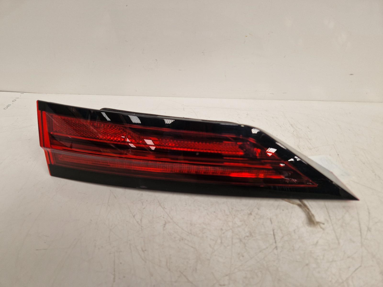 View Auto part R Taillight Volvo V90 2024