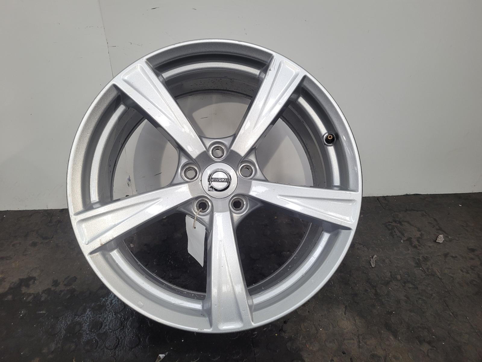 View Auto part Wheel Volvo V90 2024