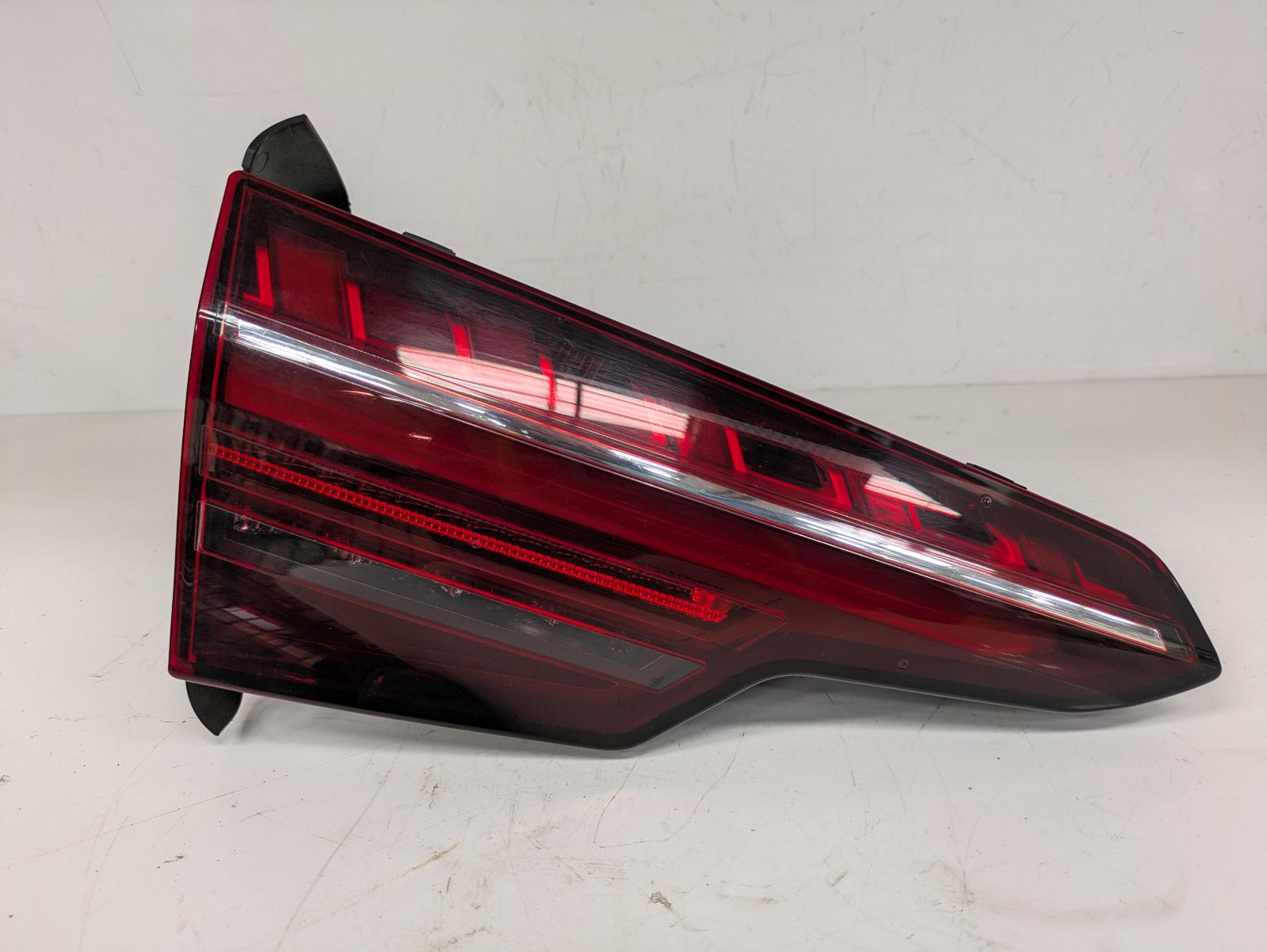 View Auto part L Taillight Audi A4 2020