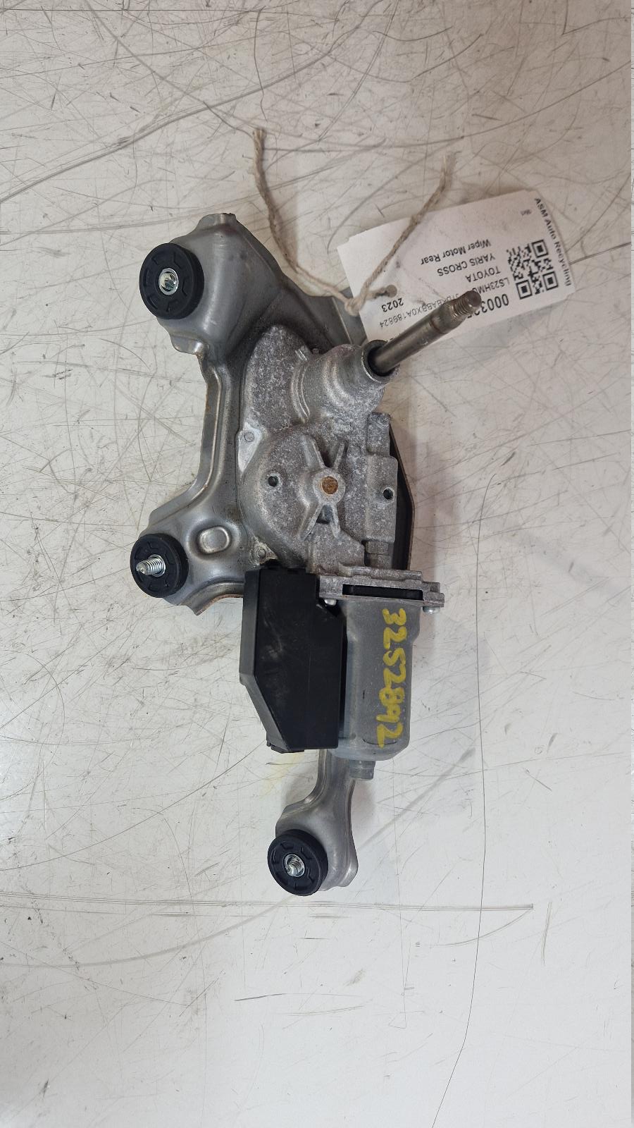 View Auto part Wiper Motor Rear Toyota Yaris Cross 2023