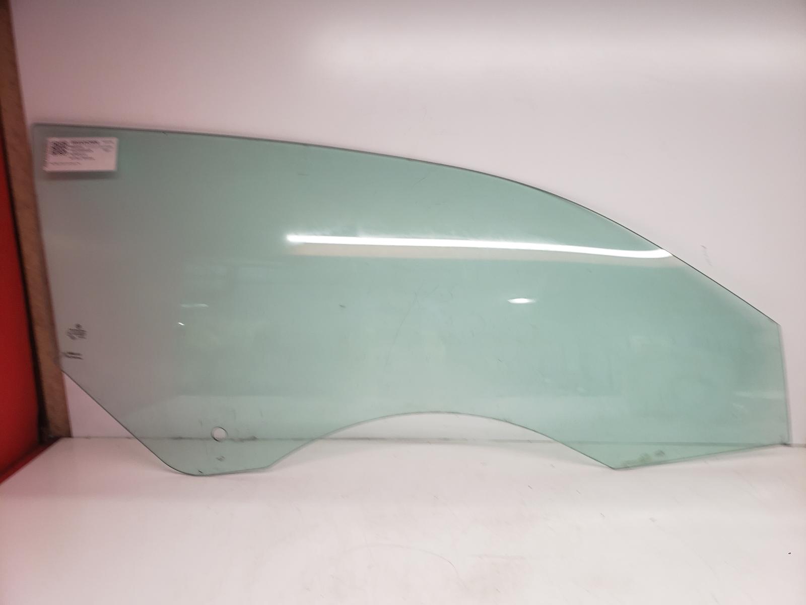 View Auto part RF Door Window Volkswagen Scirocco 2011