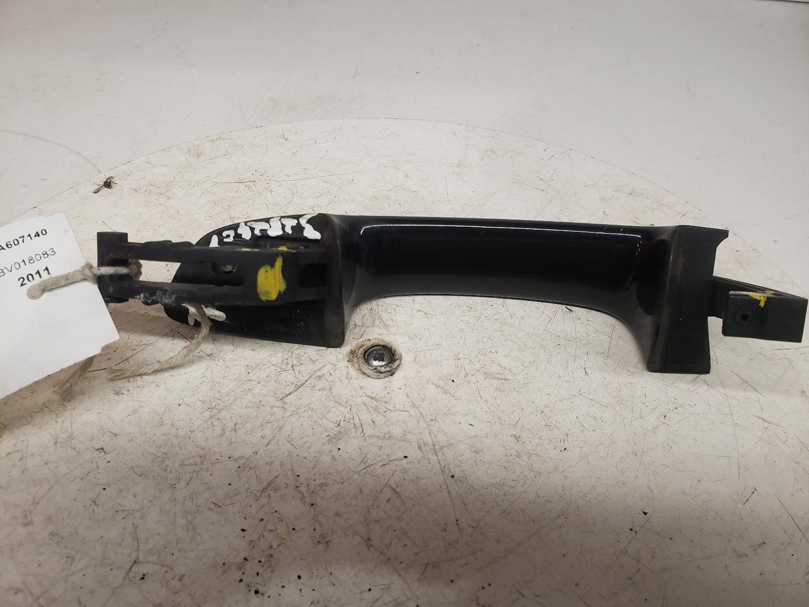 View Auto part Door Handle Volkswagen Scirocco 2011