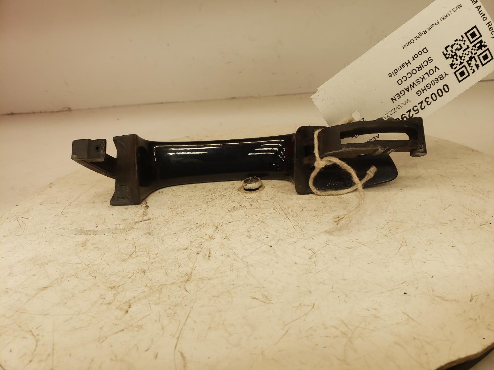 View Auto part Door Handle Volkswagen Scirocco 2011
