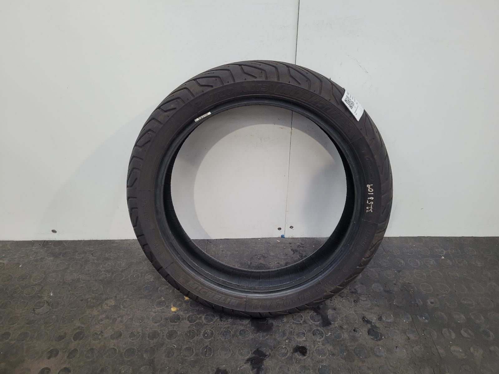 View Auto part Tyre Yamaha Yp 125 R X-max 2015