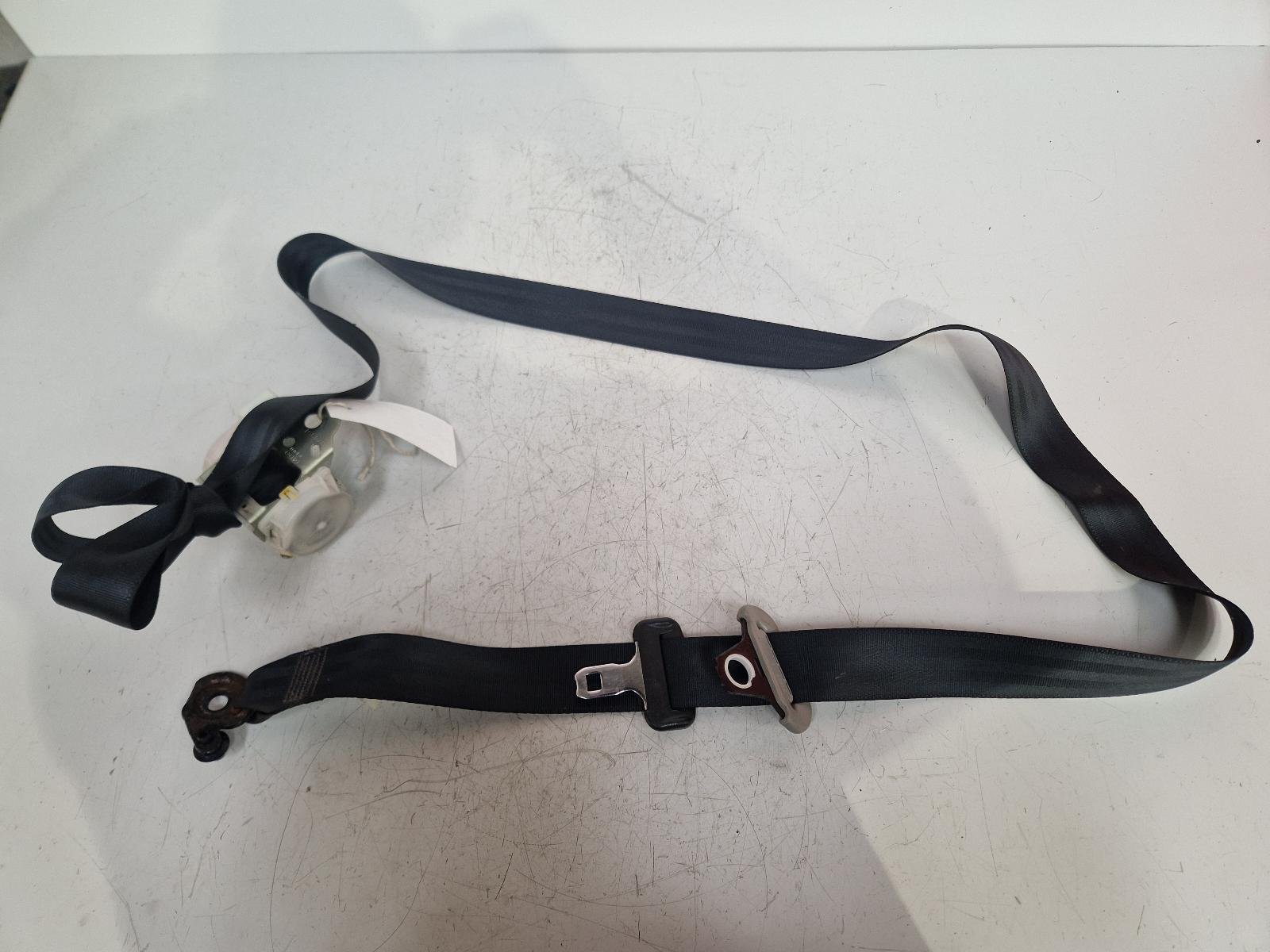 View Auto part Seat Belt Toyota Yaris 2007