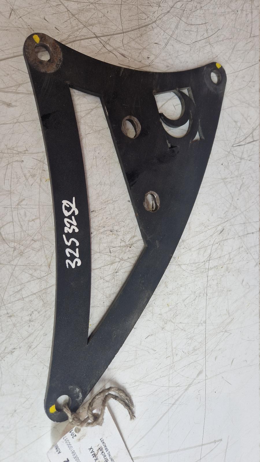 View Auto part Misc Bracket Yamaha Yp 125 R X-max 2015