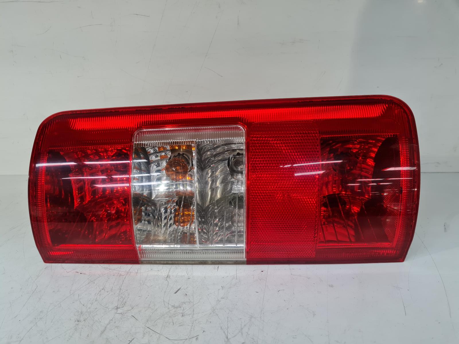 View Auto part R Taillight Ford Transit Connect 2008