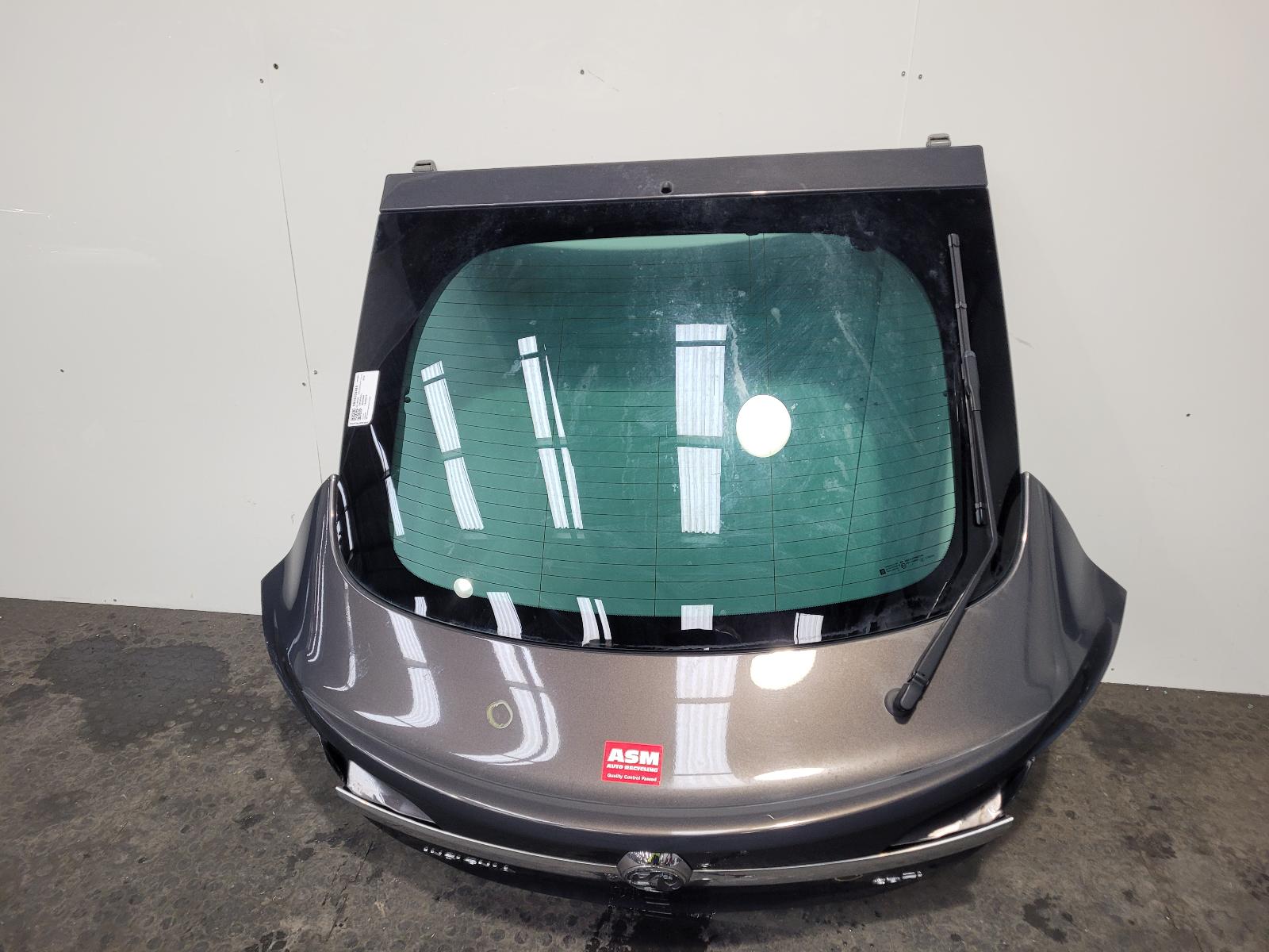 View Auto part Bootlid/Tailgate Vauxhall Insignia 2014