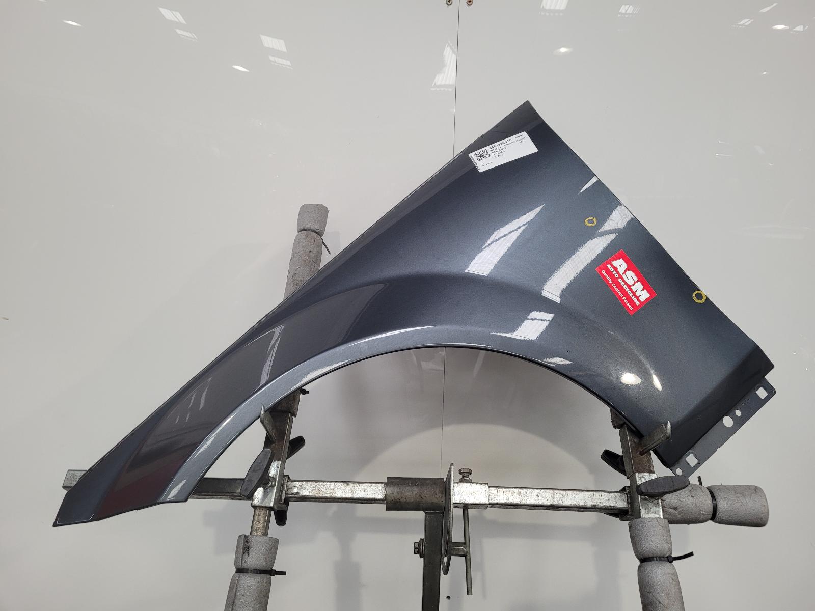 View Auto part L Wing Mercedes C Class 2014