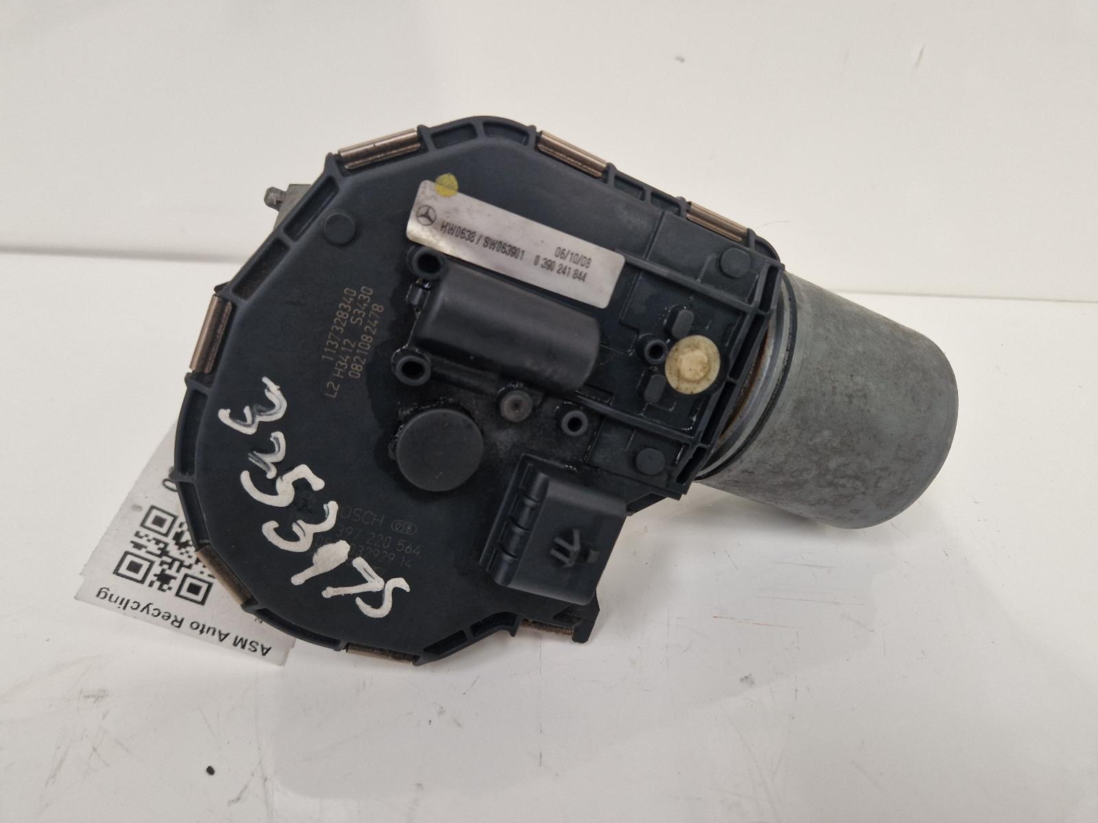 View Auto part Wiper Motor Front Mercedes C Class 2009