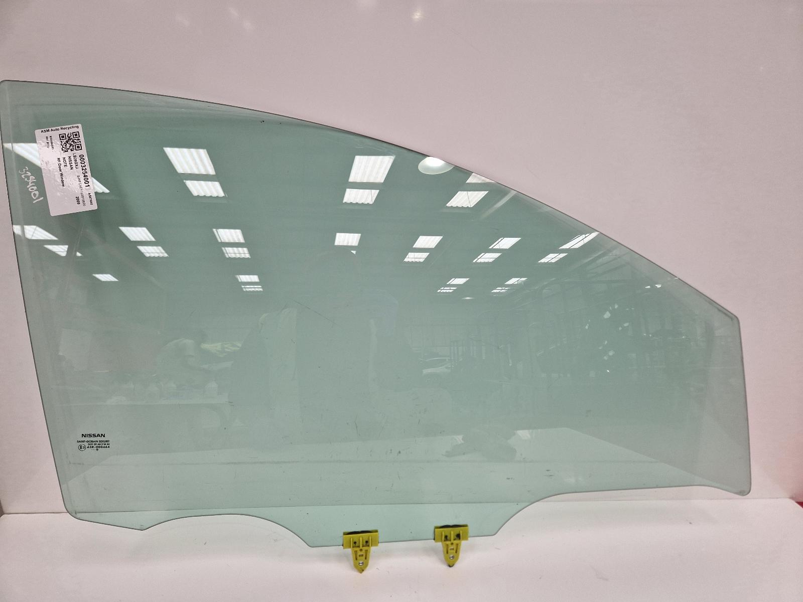 View Auto part RF Door Window Nissan Note 2009