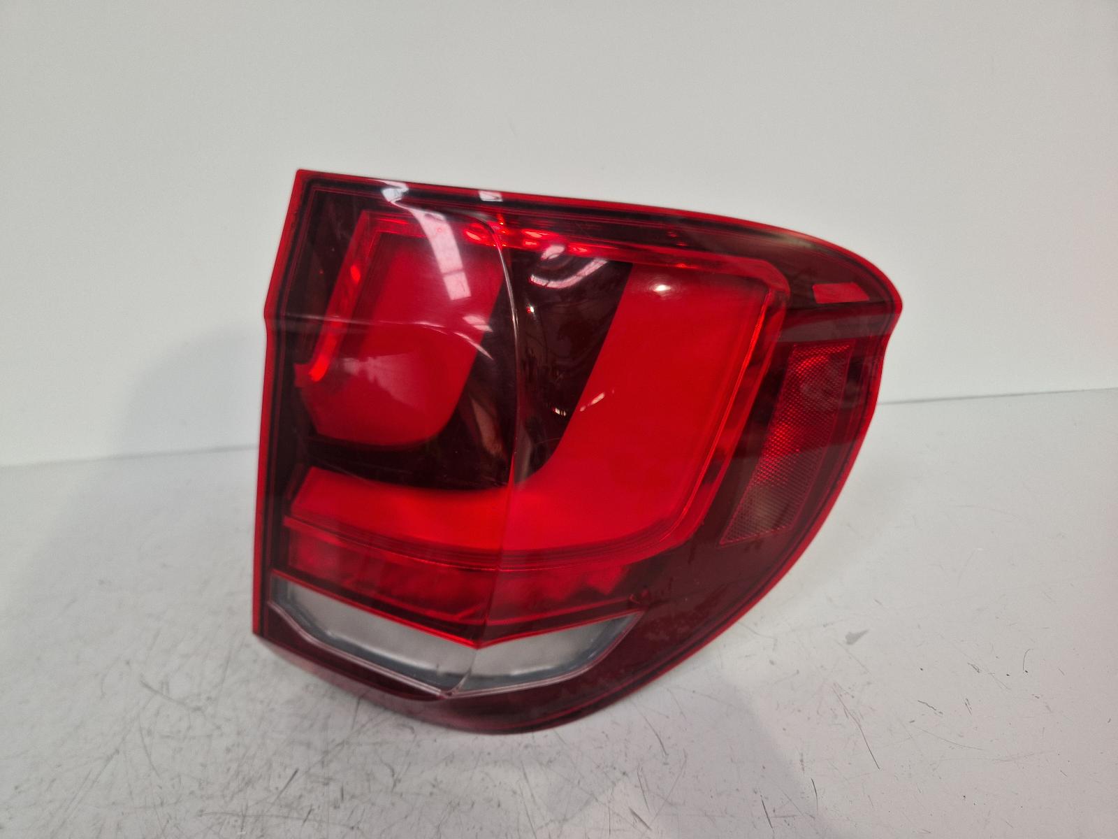 View Auto part R Taillight Bmw X5 2018