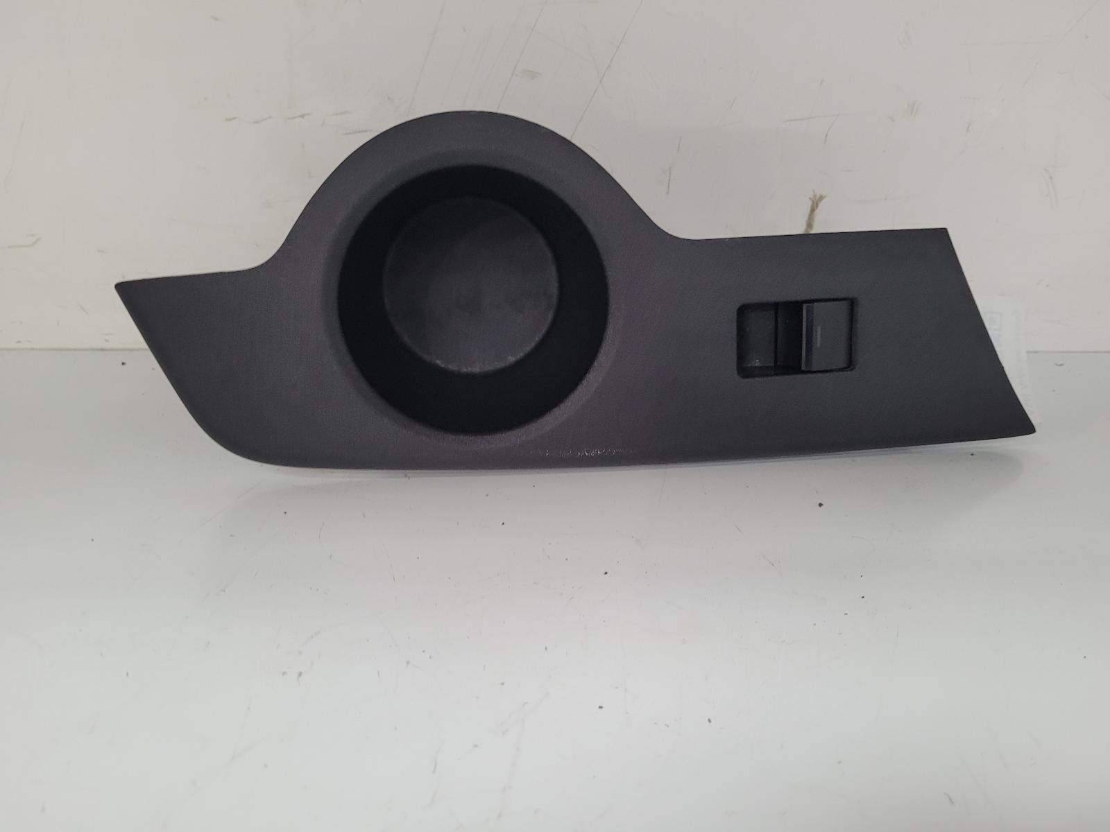 View Auto part Elect. Window Switch Toyota C-hr 2024