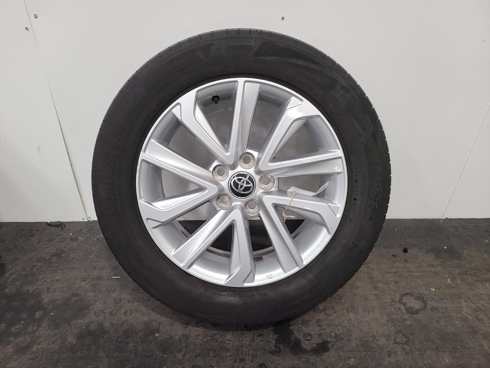 View Auto part Wheel Toyota C-hr 2024
