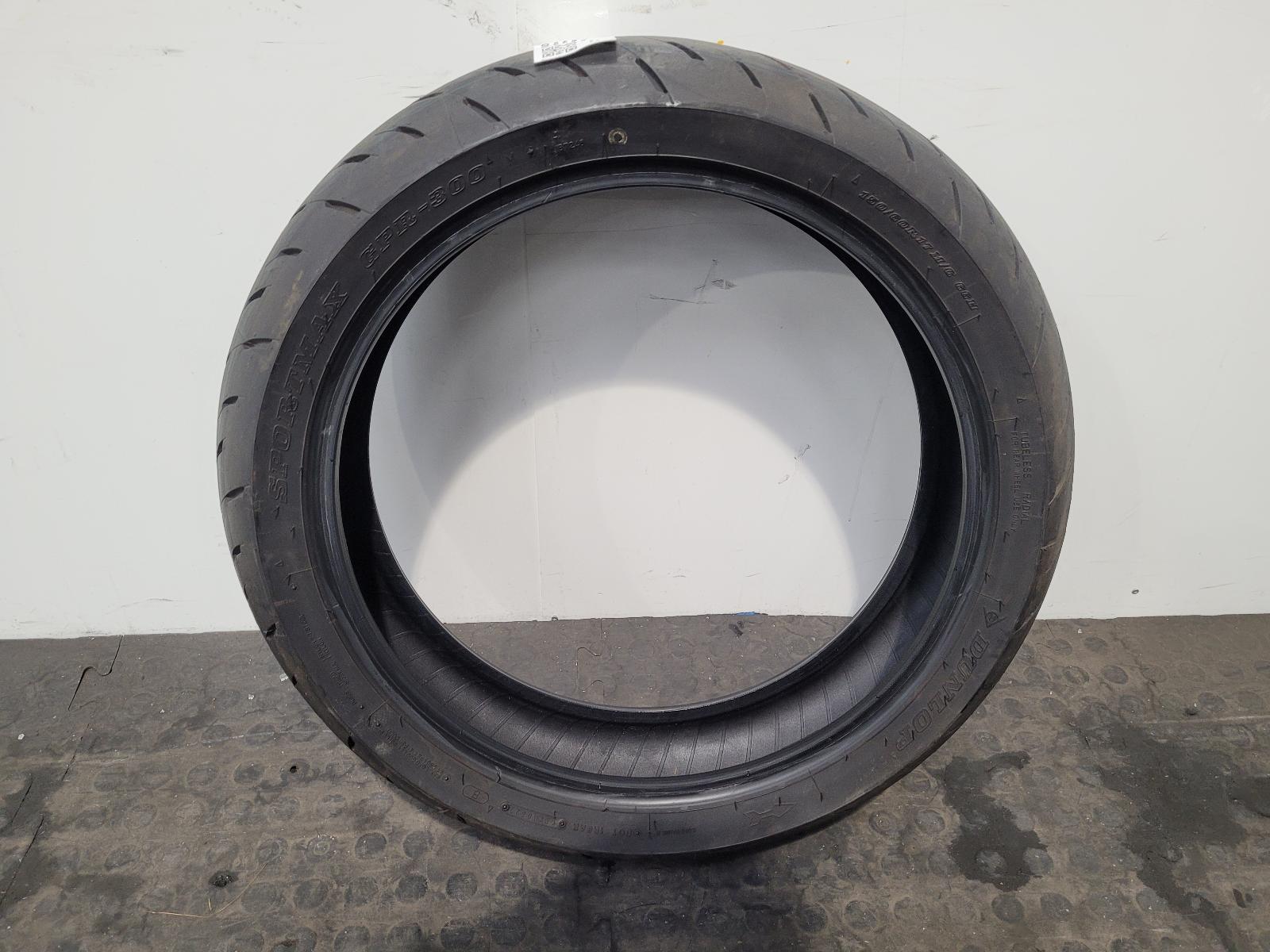 View Auto part Tyre Honda Cb125r 2022
