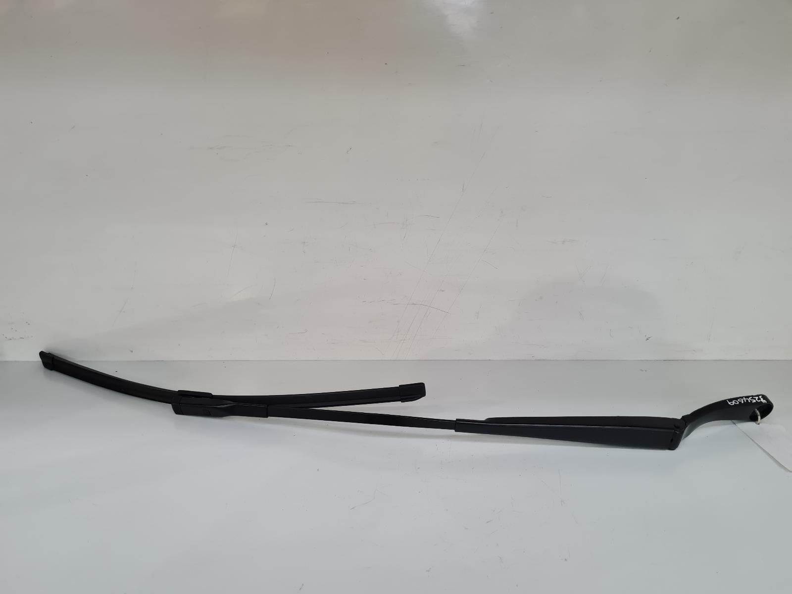 View Auto part Wiper Arm Land Rover Range Rover Evoque 2025
