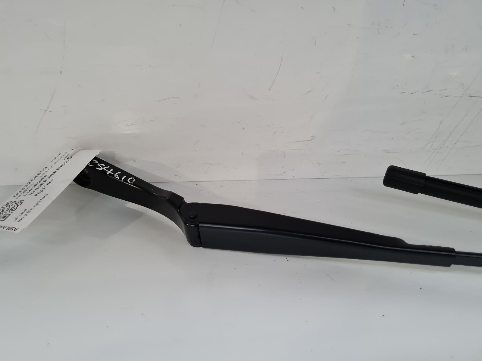 2025 Land Rover Range Rover Evoque Wiper Arm View Auto part Wiper Arm Land Rover Range Rover Evoque 2025