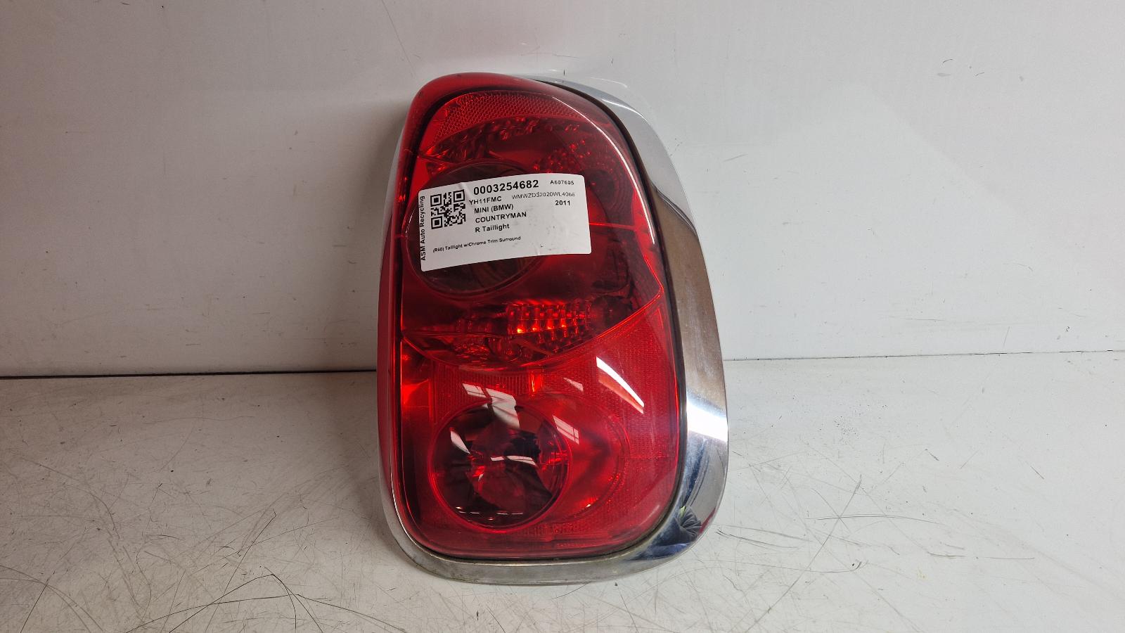 View Auto part R Taillight Mini (bmw) Countryman 2011