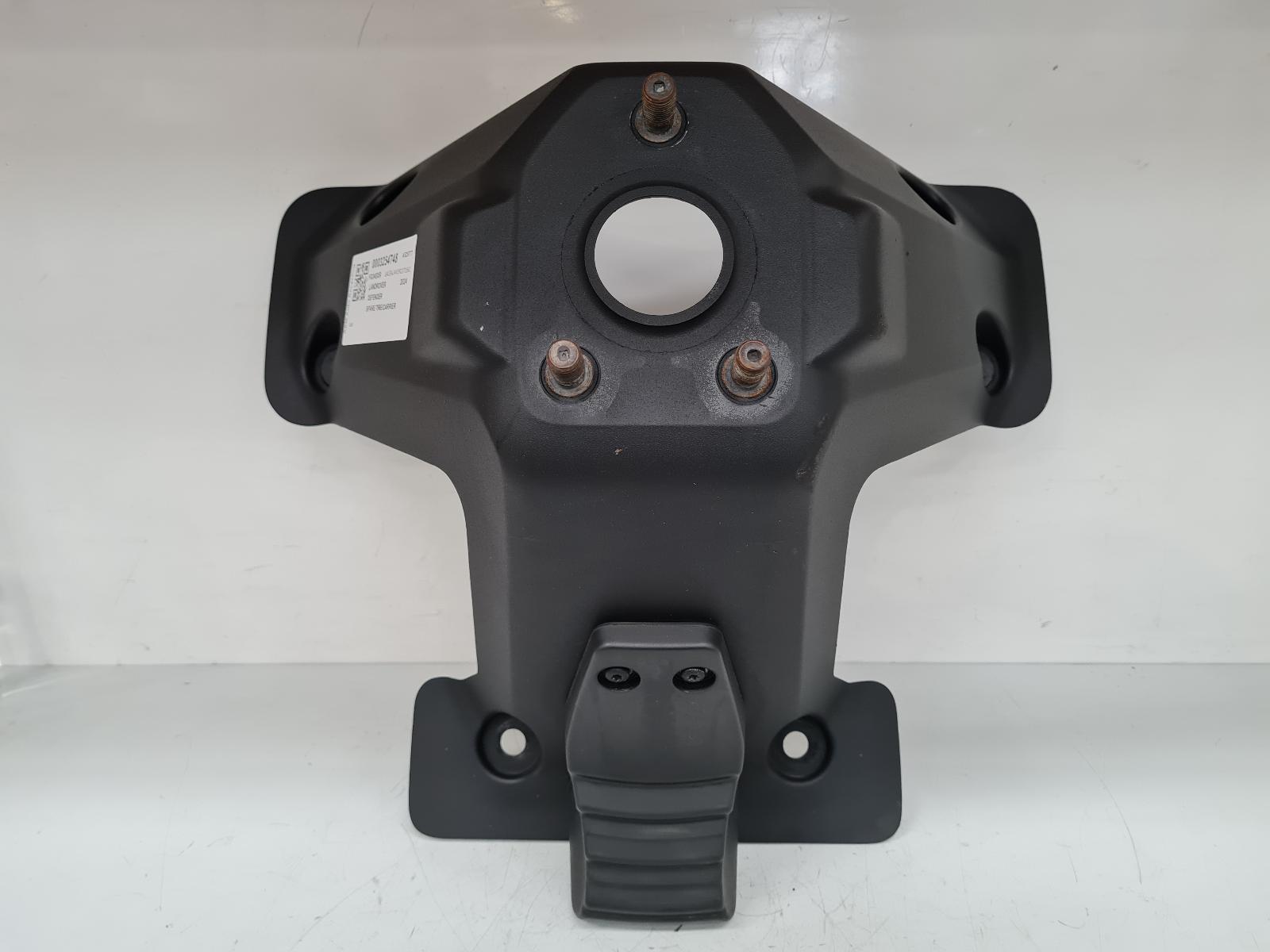 View Auto part Spare Tyre/Carrier Land Rover Defender 2024