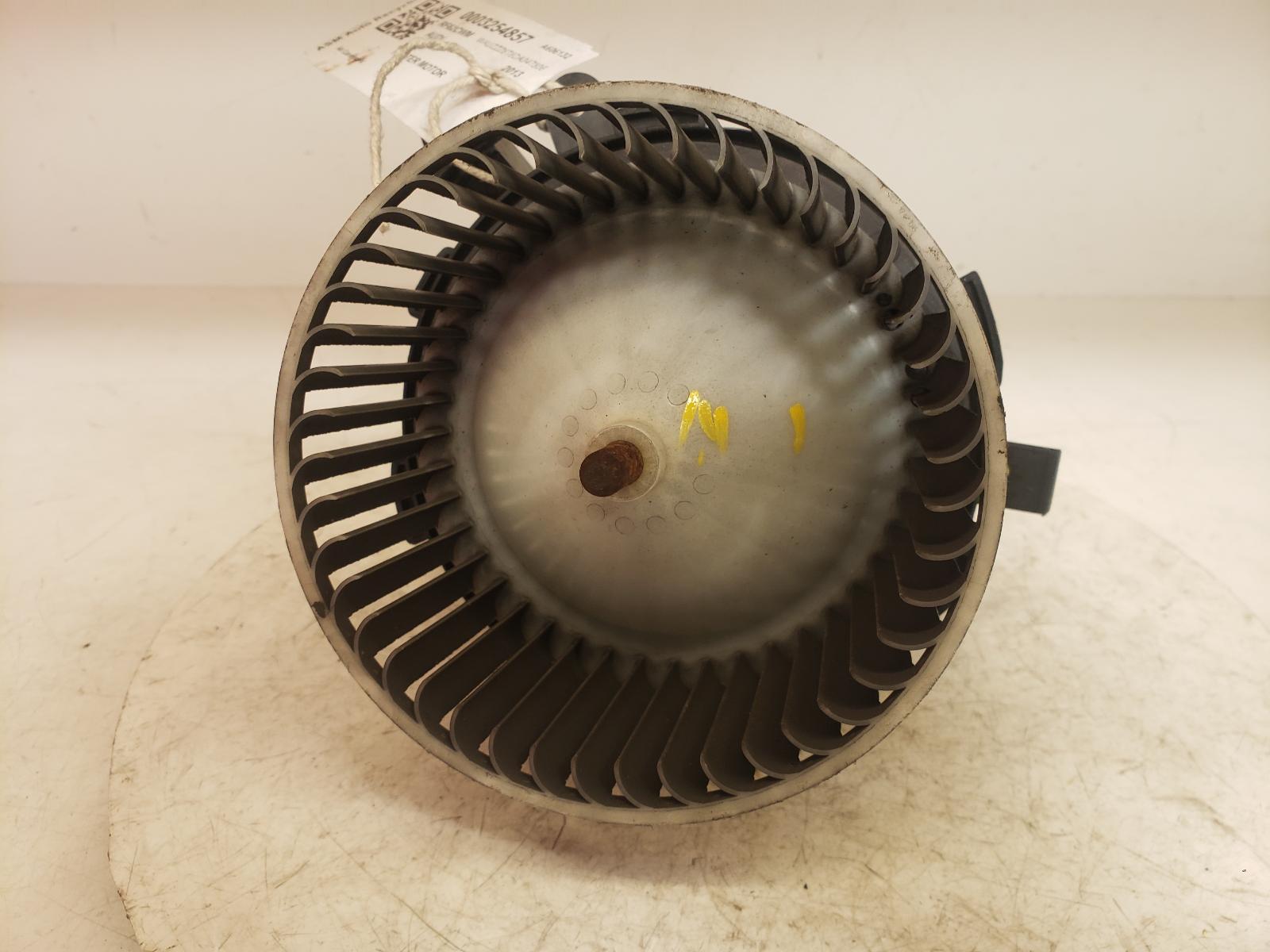 View Auto part Heater Motor/Assembly Audi A5 2013