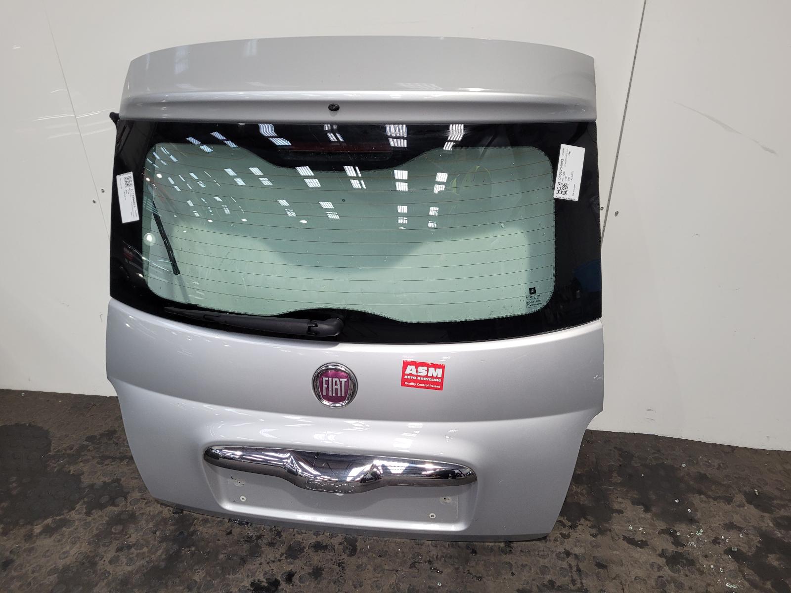 View Auto part Bootlid/Tailgate Fiat 500 2011