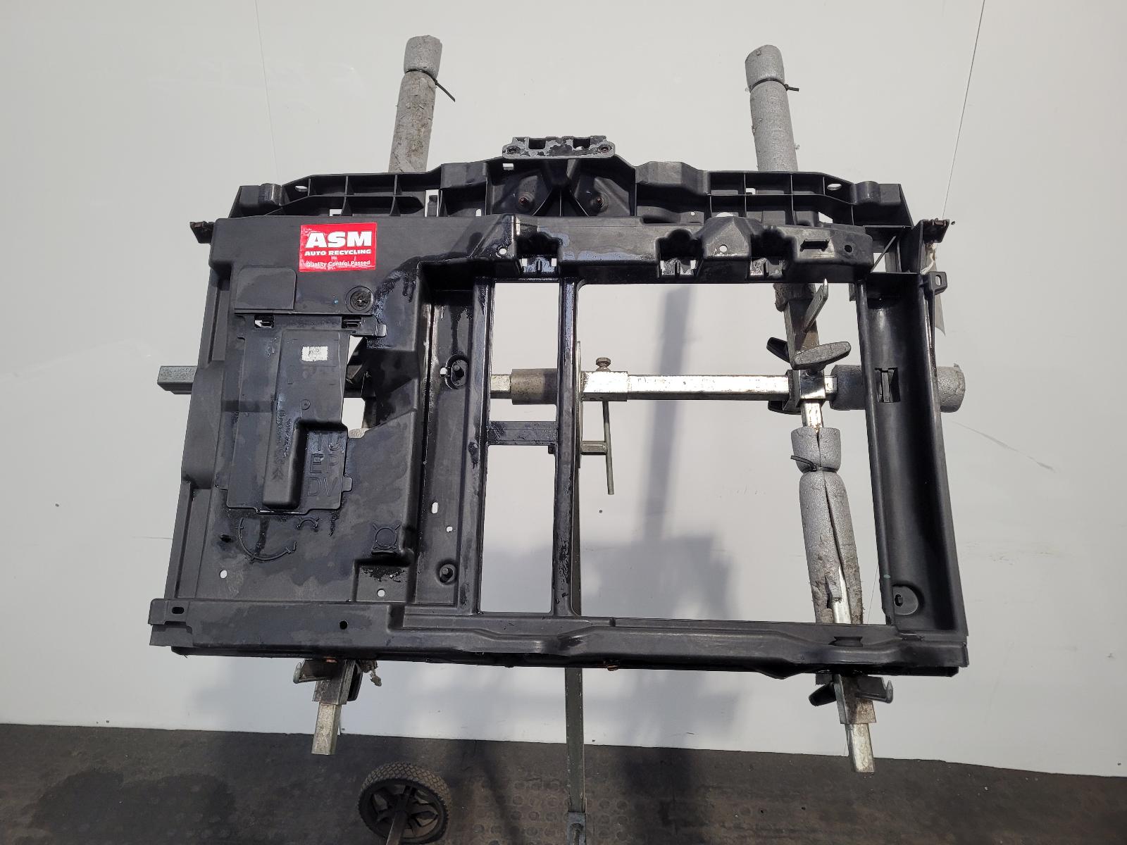 View Auto part Front Panel Peugeot 208 2013