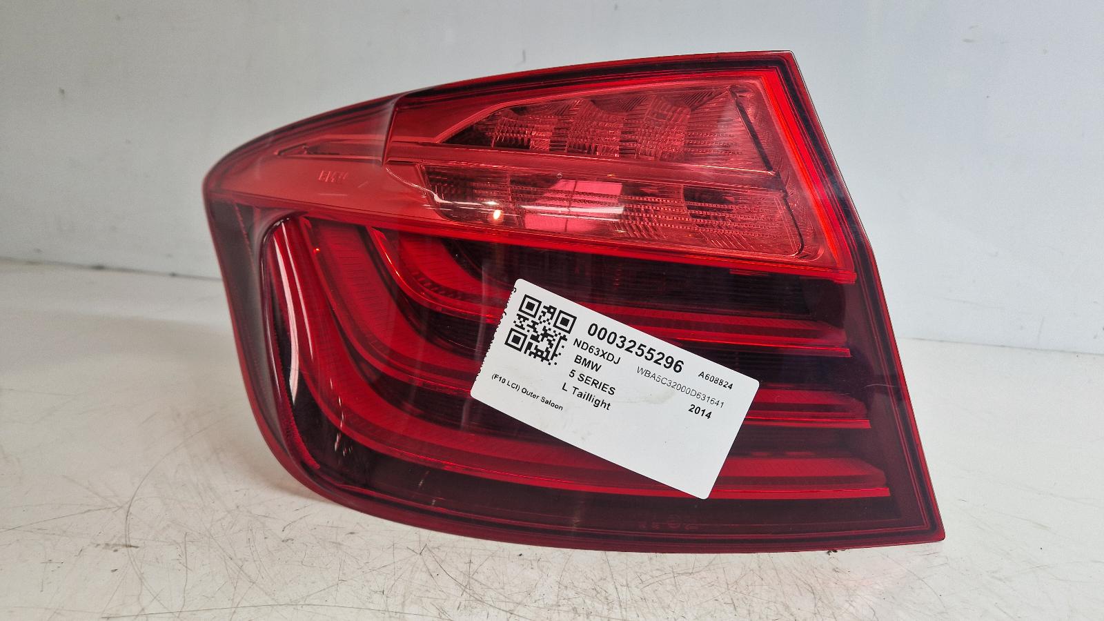 View Auto part L Taillight Bmw 5 Series 2014