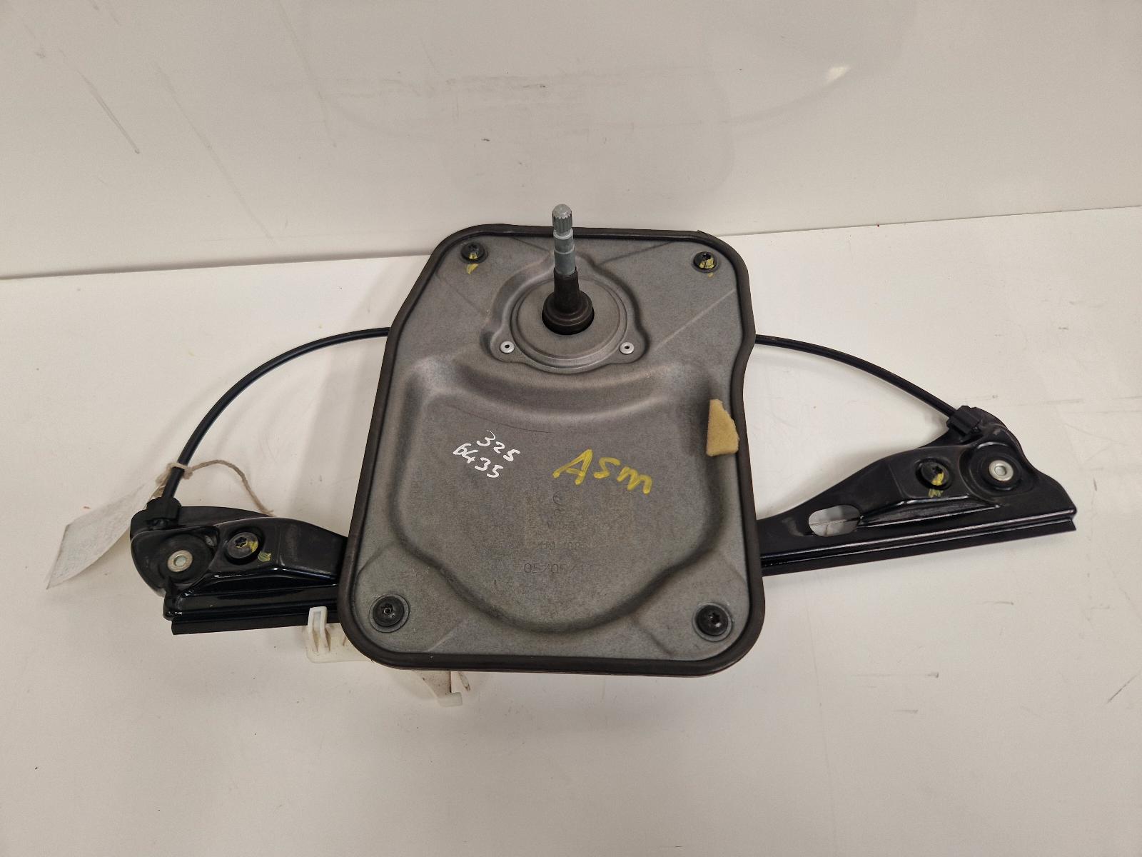 View Auto part RR Window Regulator Skoda Fabia 2011