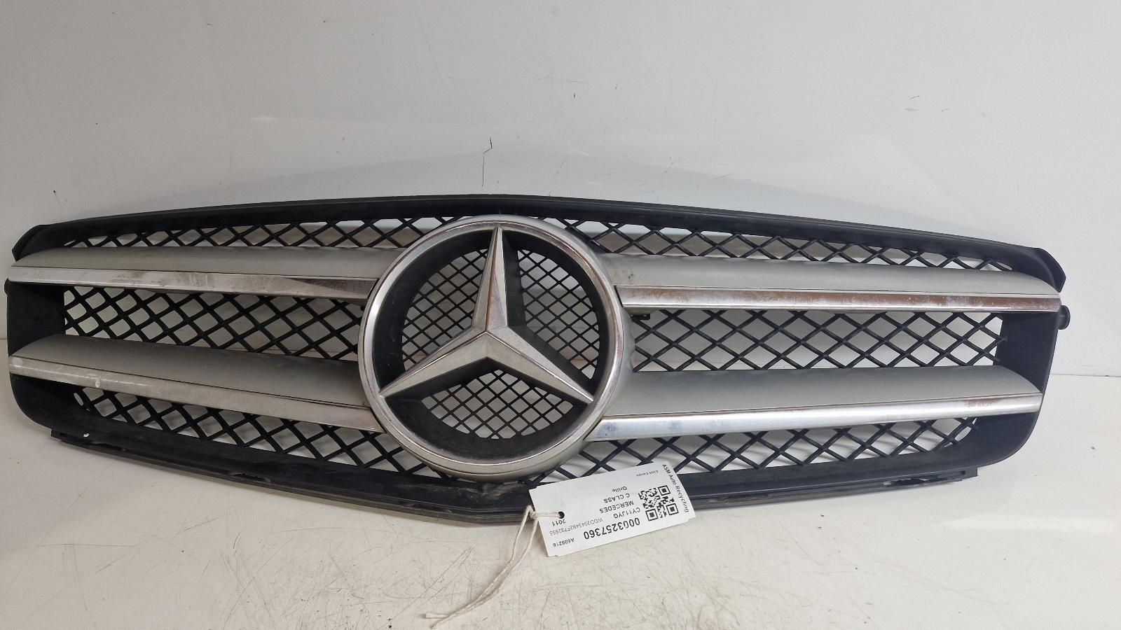 View Auto part Grille Mercedes C Class 2011
