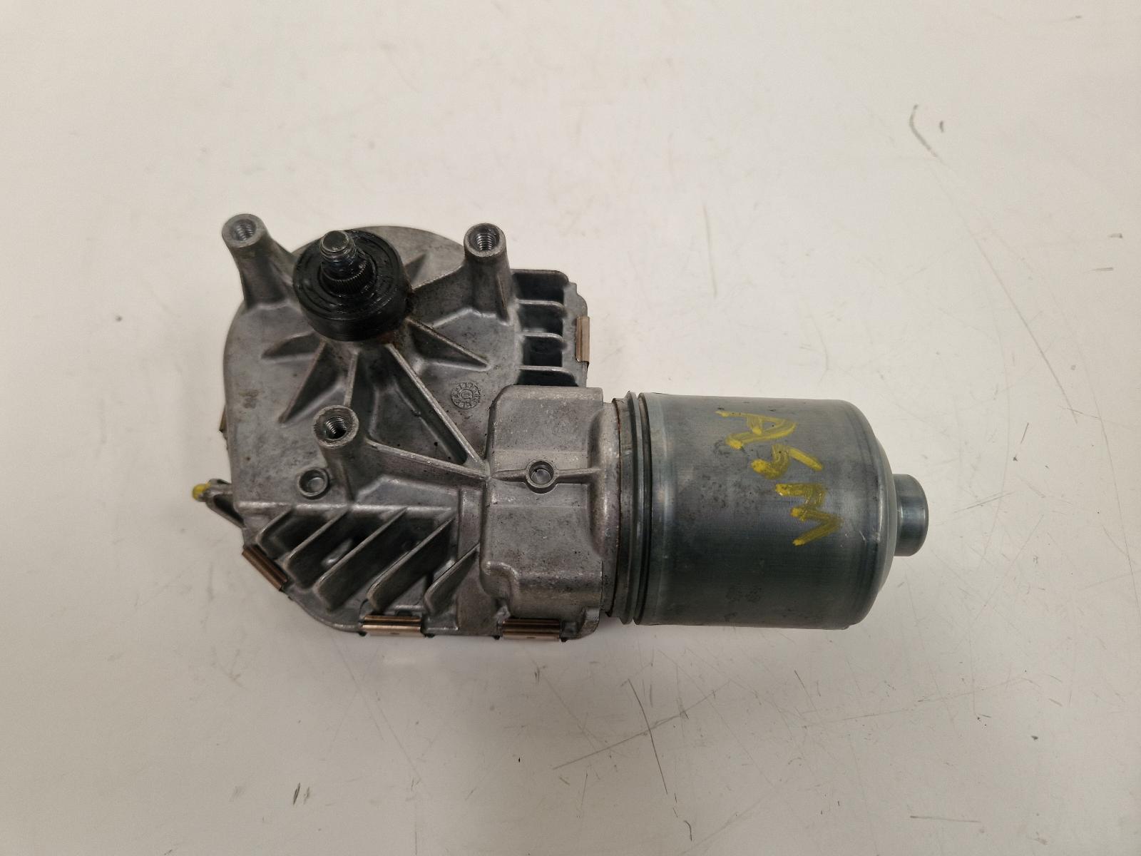 View Auto part Wiper Motor Front Mercedes C Class 2011