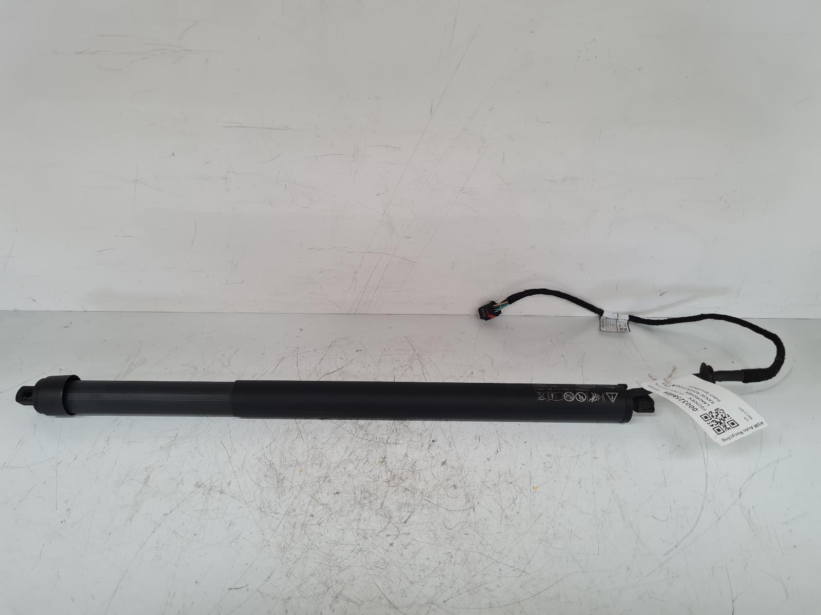 View Auto part Hatch Strut/Shock Land Rover Range Rover Evoque 2023