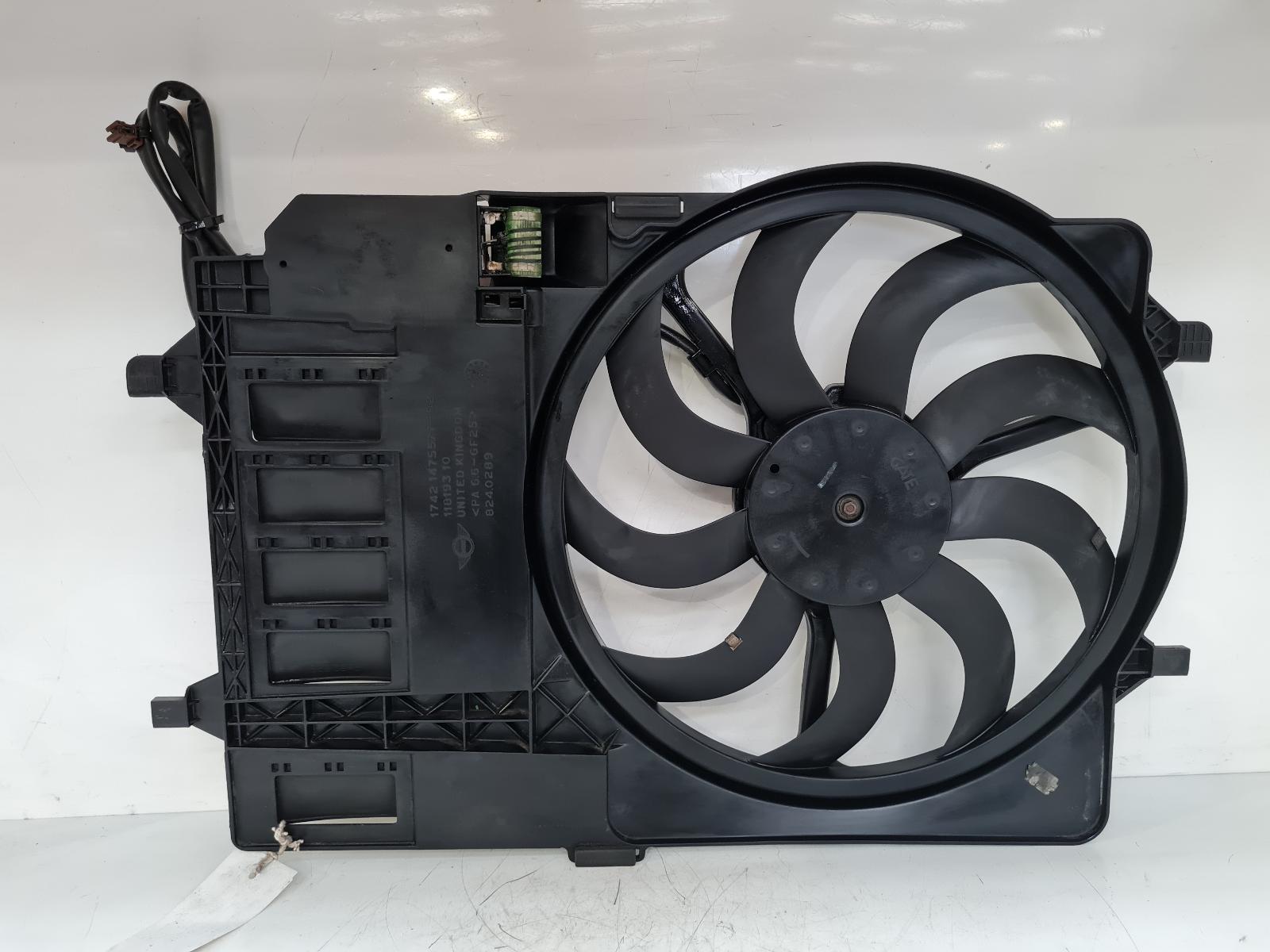 View Auto part Engine Cooling Motor Mini (bmw) Mini 2002