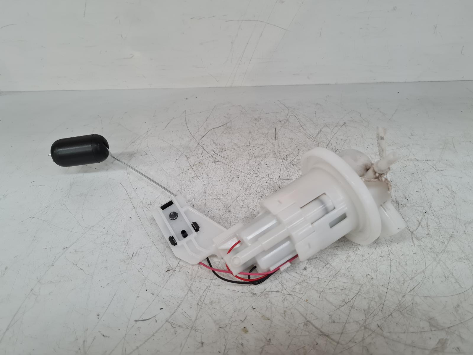 View Auto part Fuel Pump Suzuki Gsxr 125 2024