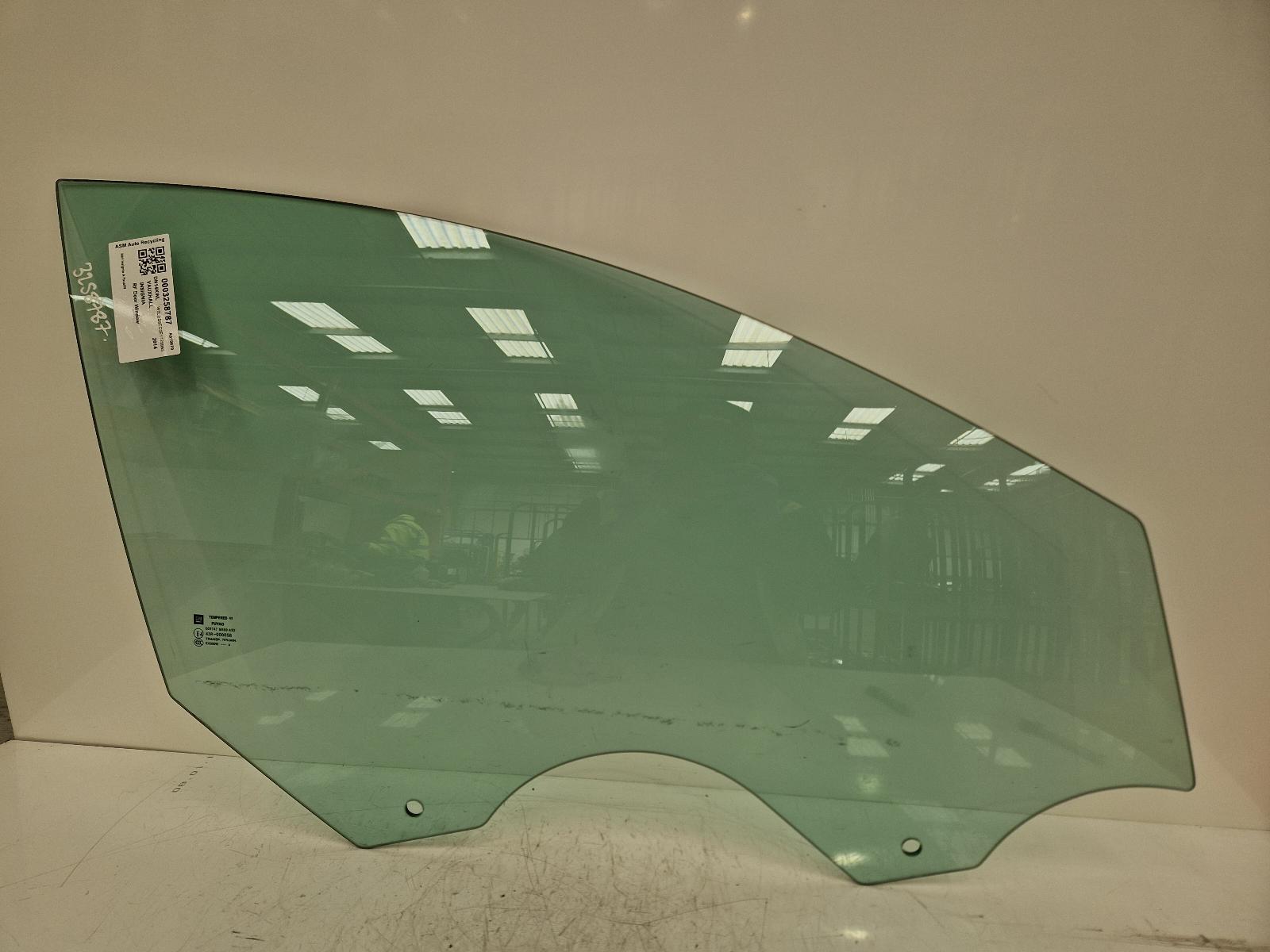 View Auto part RF Door Window Vauxhall Insignia 2014